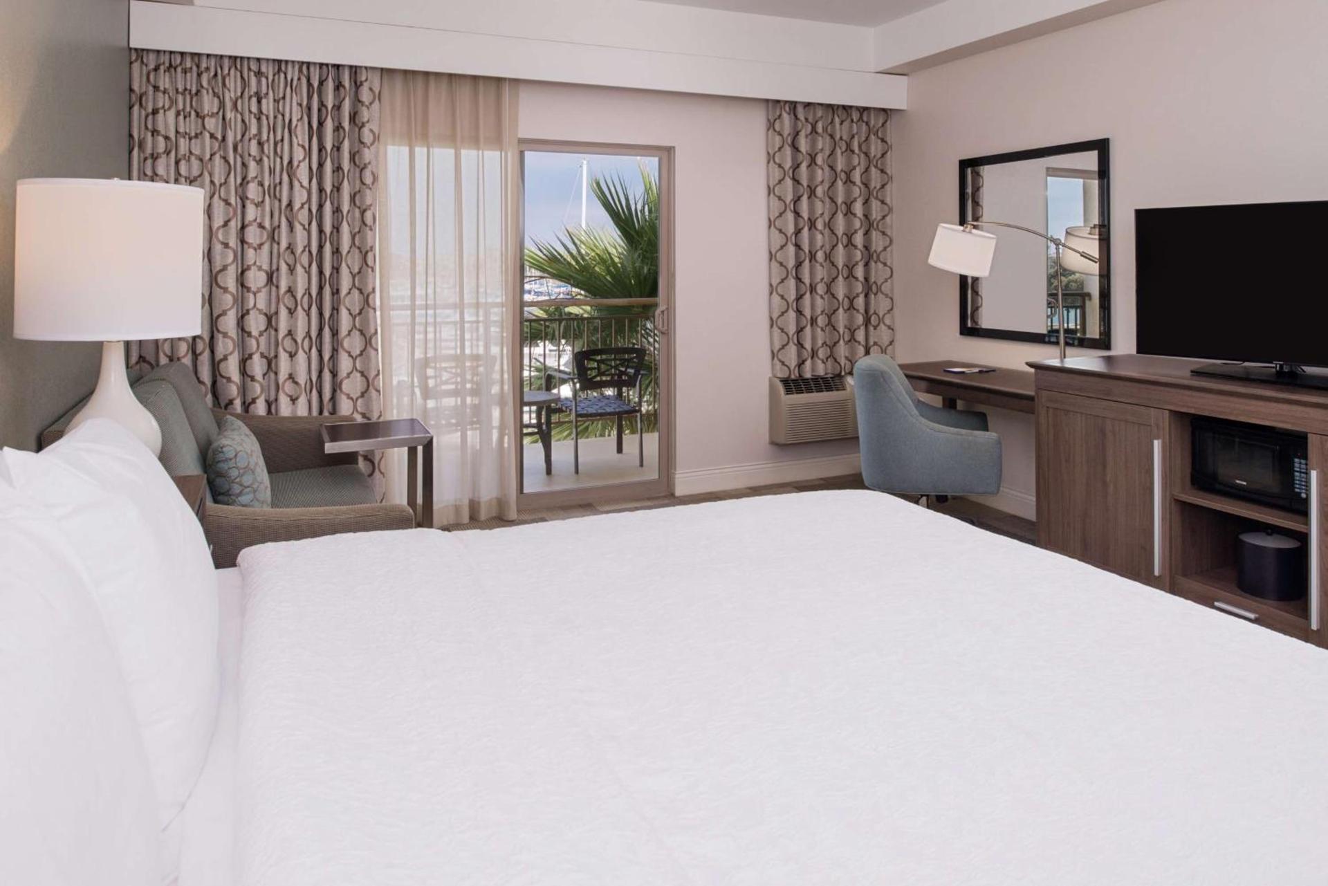 Hampton Inn Channel Islands Harbor photo 28
