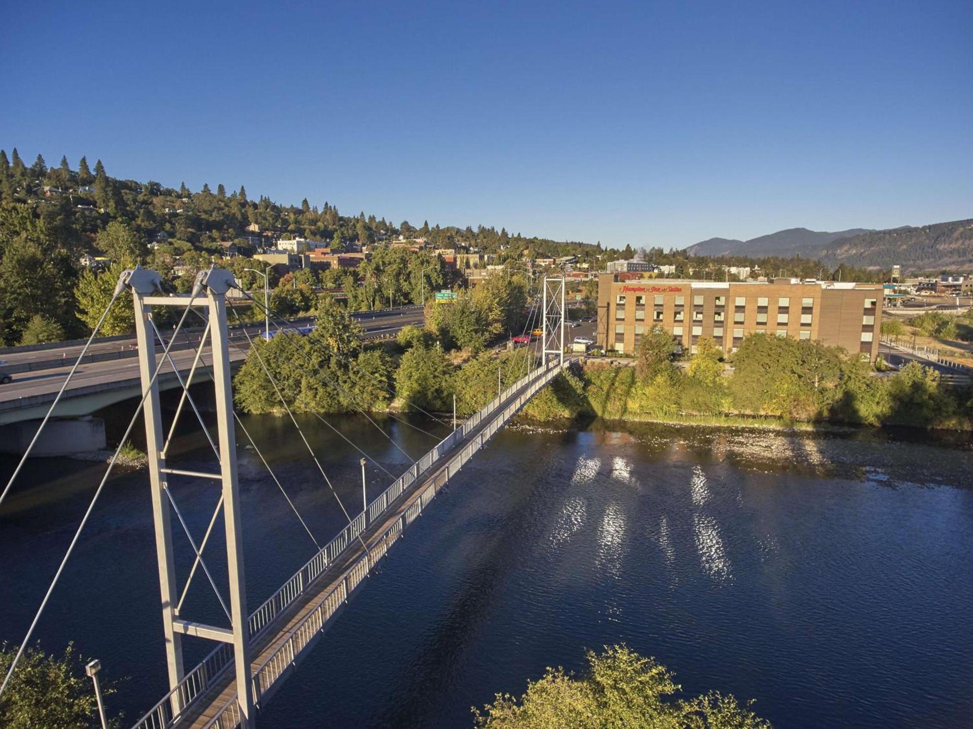 Hampton Inn & Suites Hood River photo 3