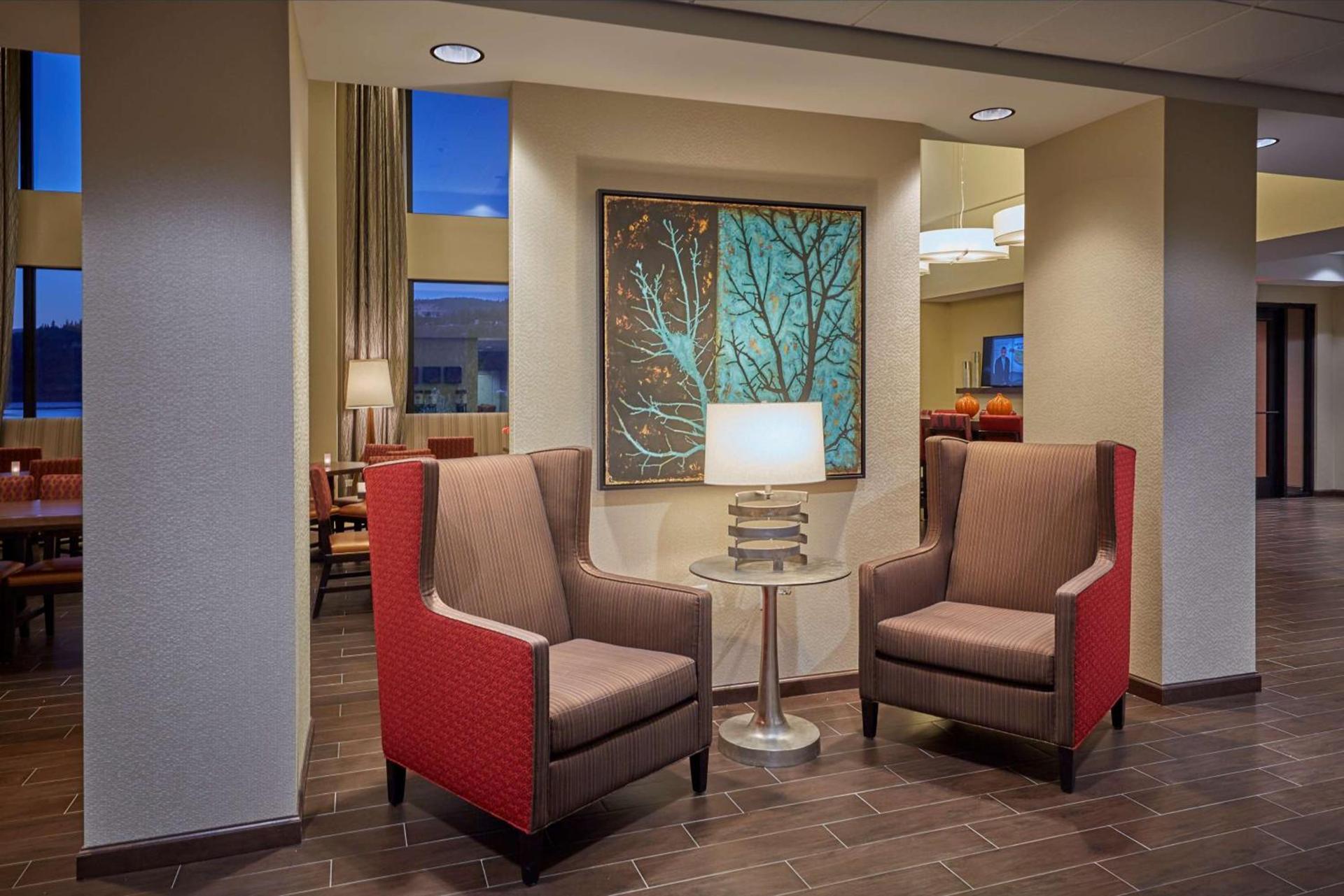 Hampton Inn & Suites Hood River photo 6