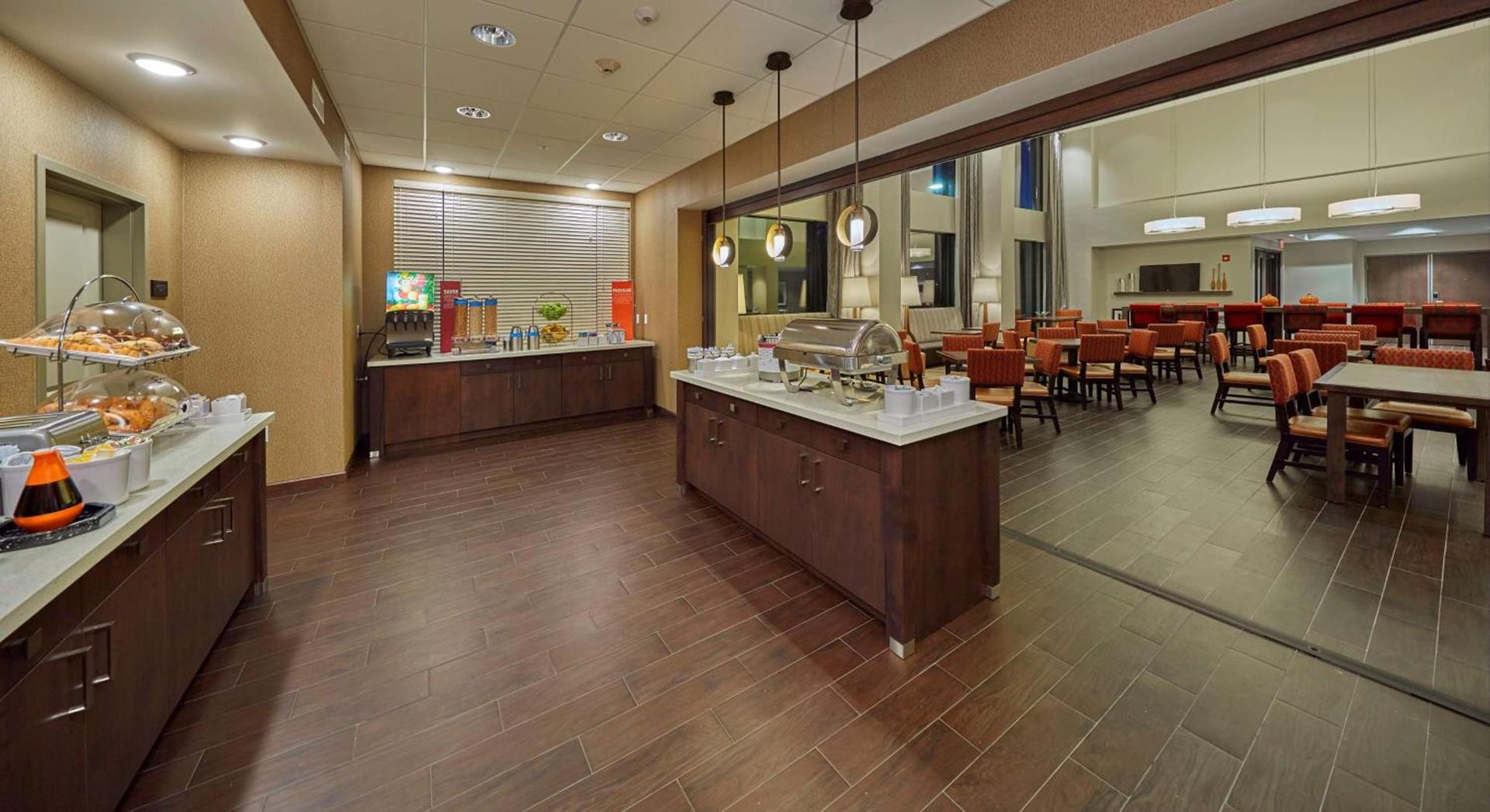 Hampton Inn & Suites Hood River photo 12