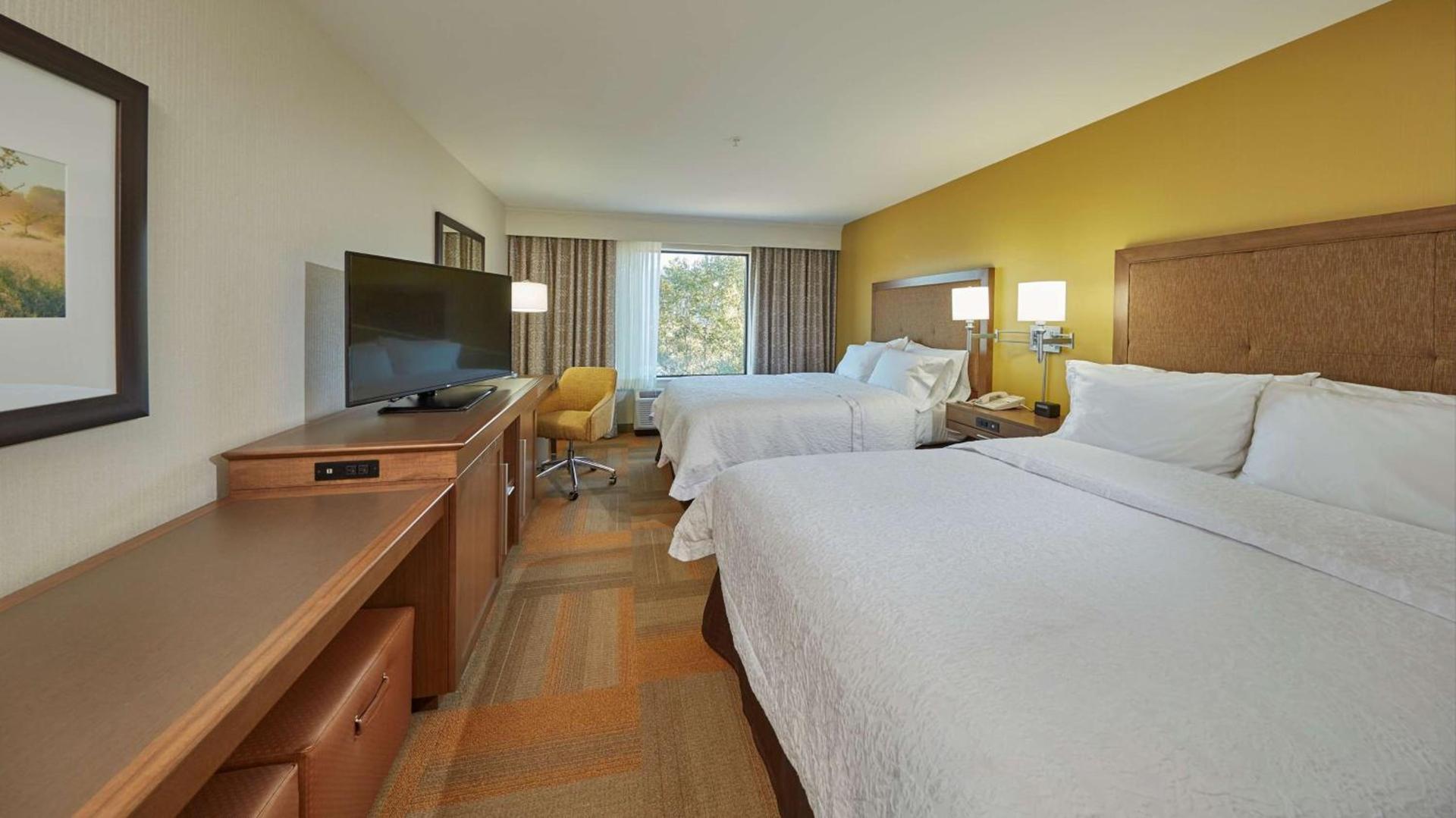 Hampton Inn & Suites Hood River photo 17