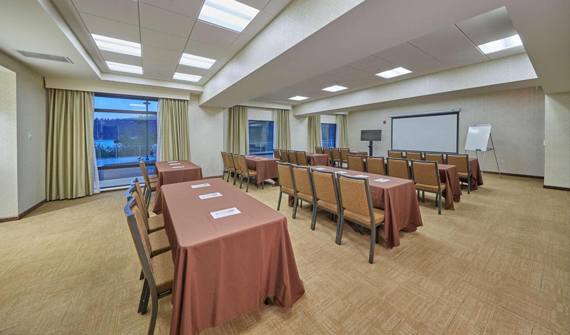 Hampton Inn & Suites Hood River photo 22