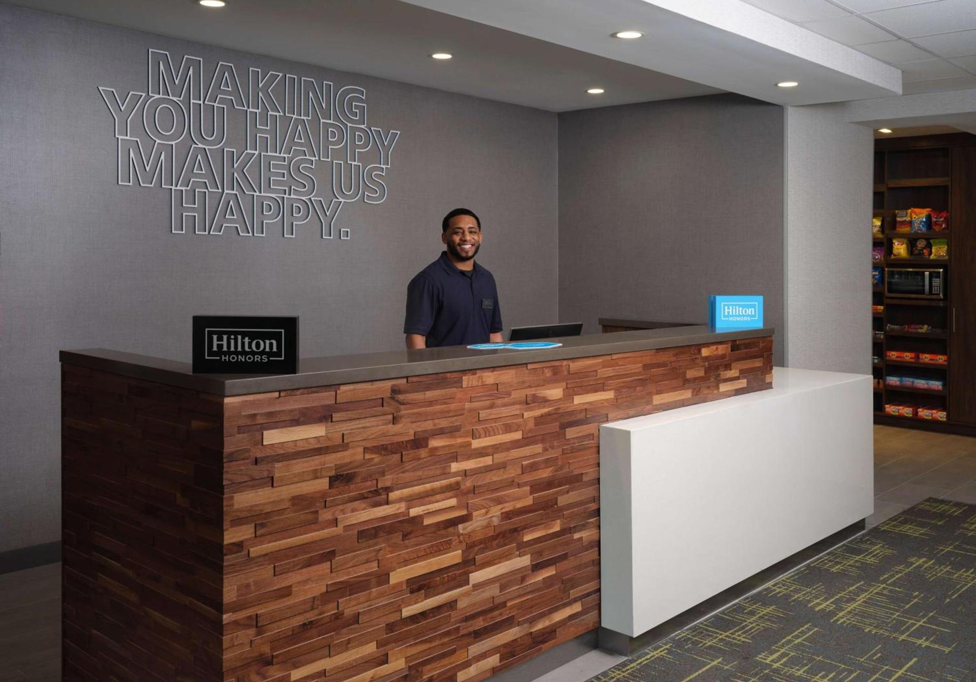 Hampton Inn Pinellas Park St Petersburg, Fl photo 3