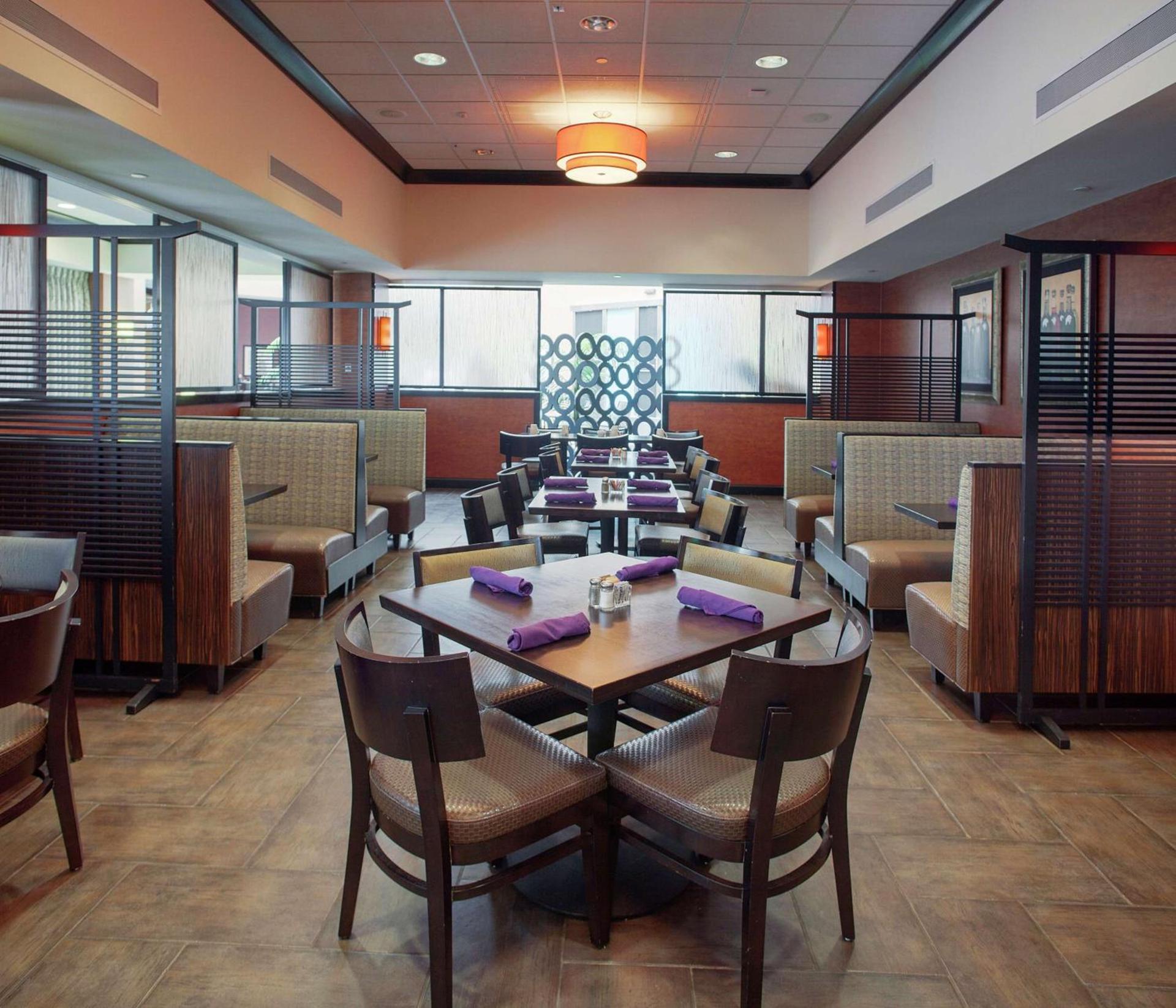 DoubleTree Suites by Hilton Bentonville photo 11