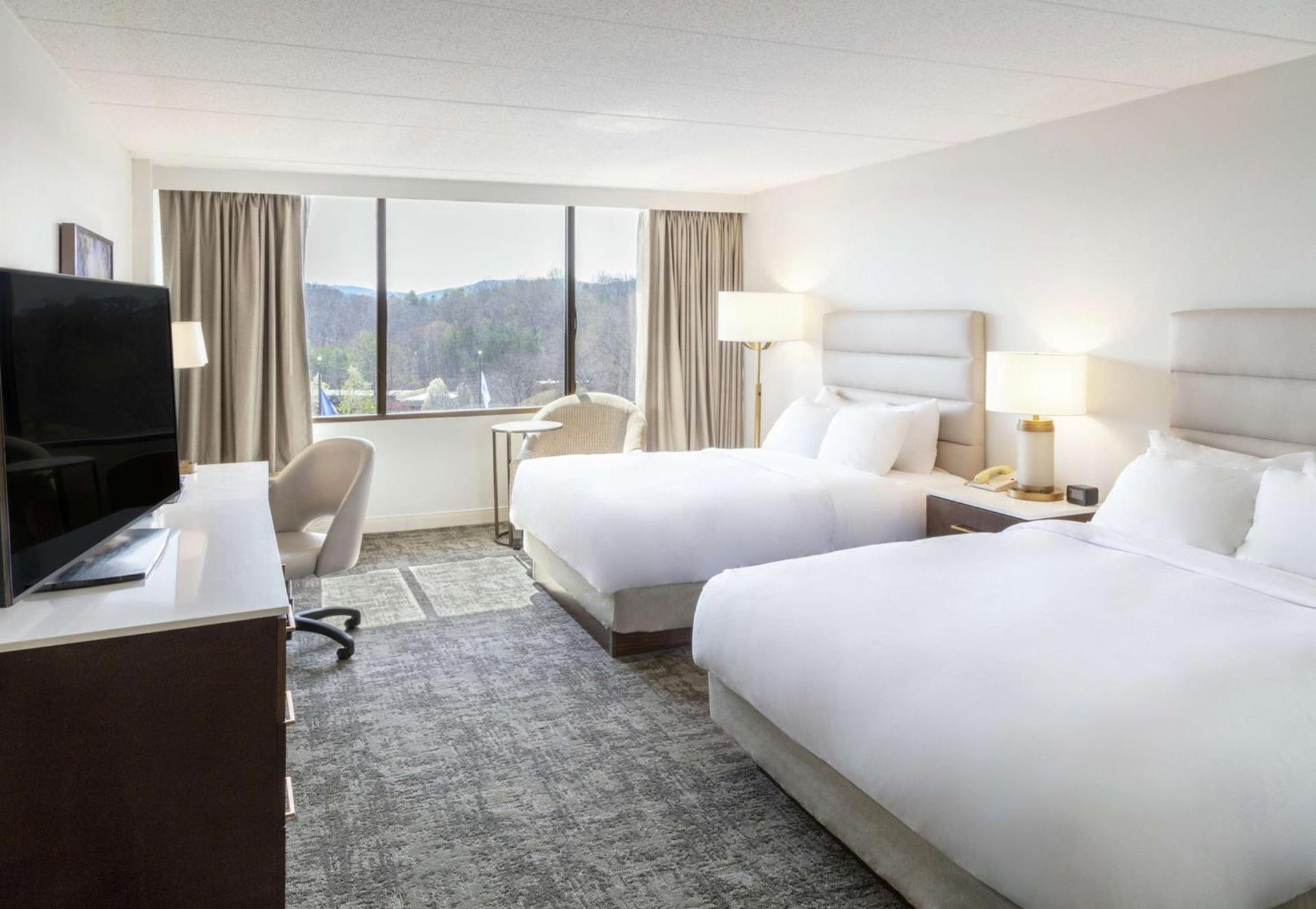 DoubleTree by Hilton Charlottesville photo 19