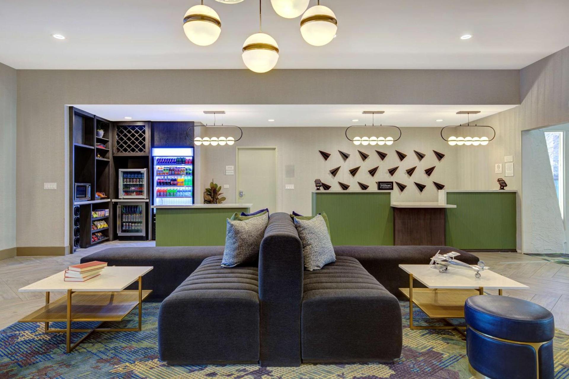 Doubletree By Hilton Palmdale, Ca photo 12