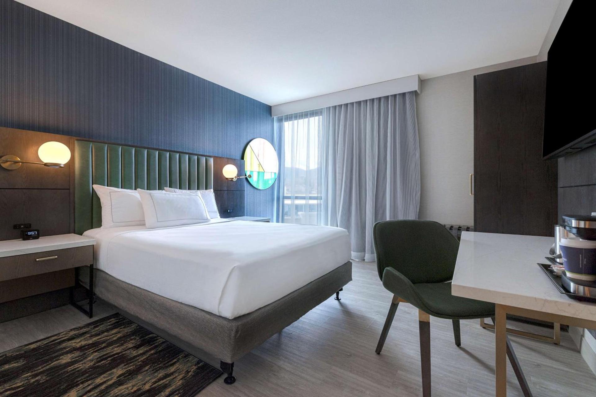 Doubletree By Hilton Palmdale, Ca photo 52
