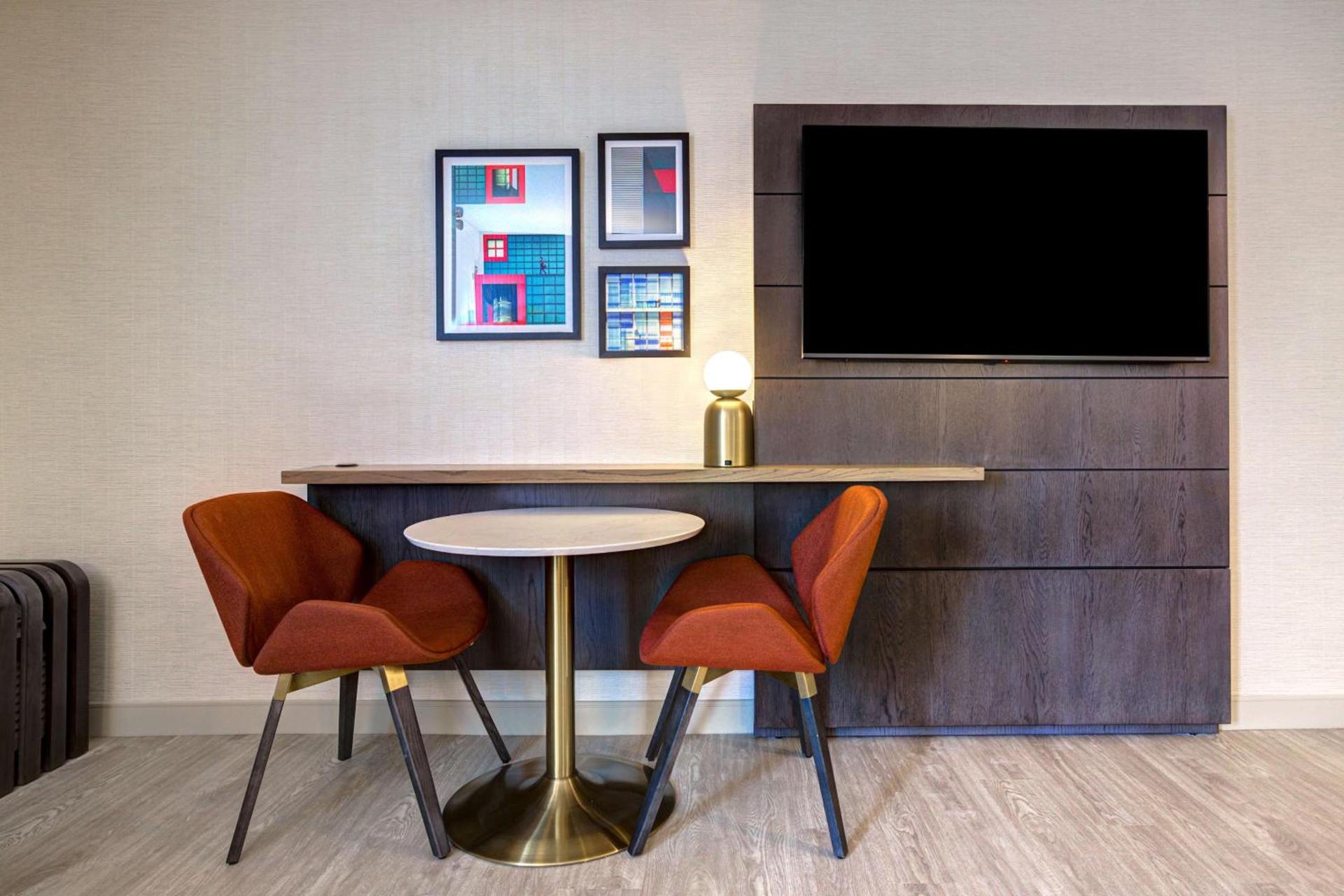 Doubletree By Hilton Palmdale, Ca photo 59