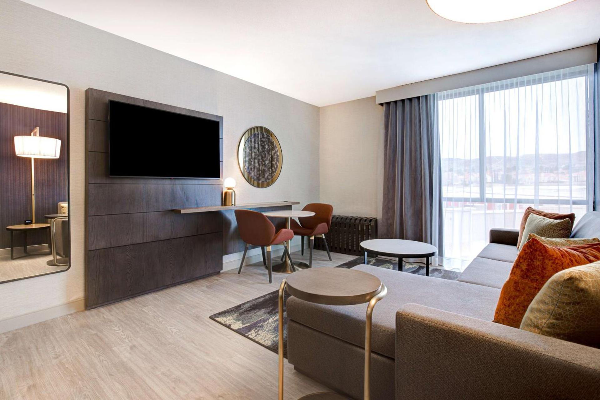 Doubletree By Hilton Palmdale, Ca photo 61