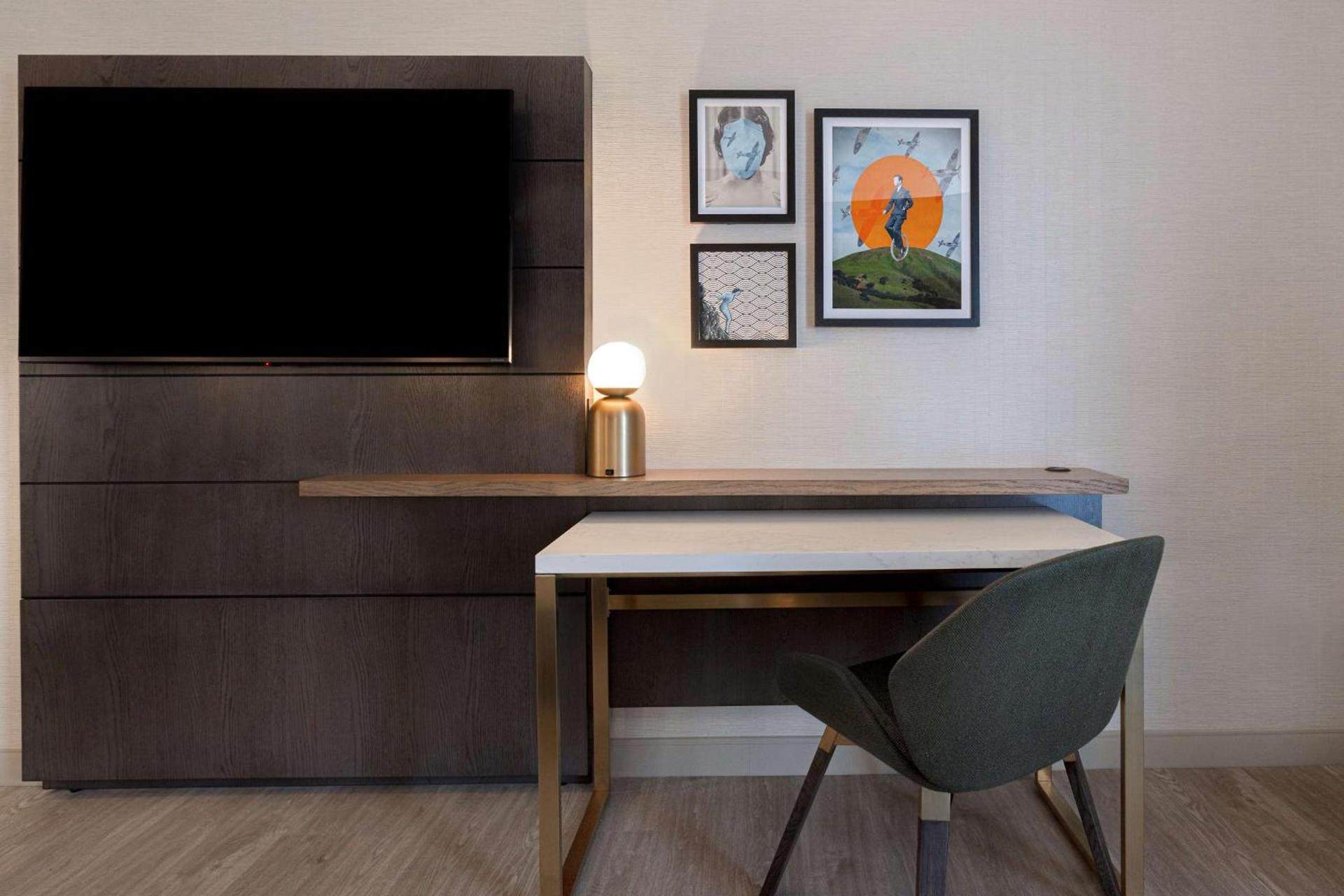 Doubletree By Hilton Palmdale, Ca photo 68