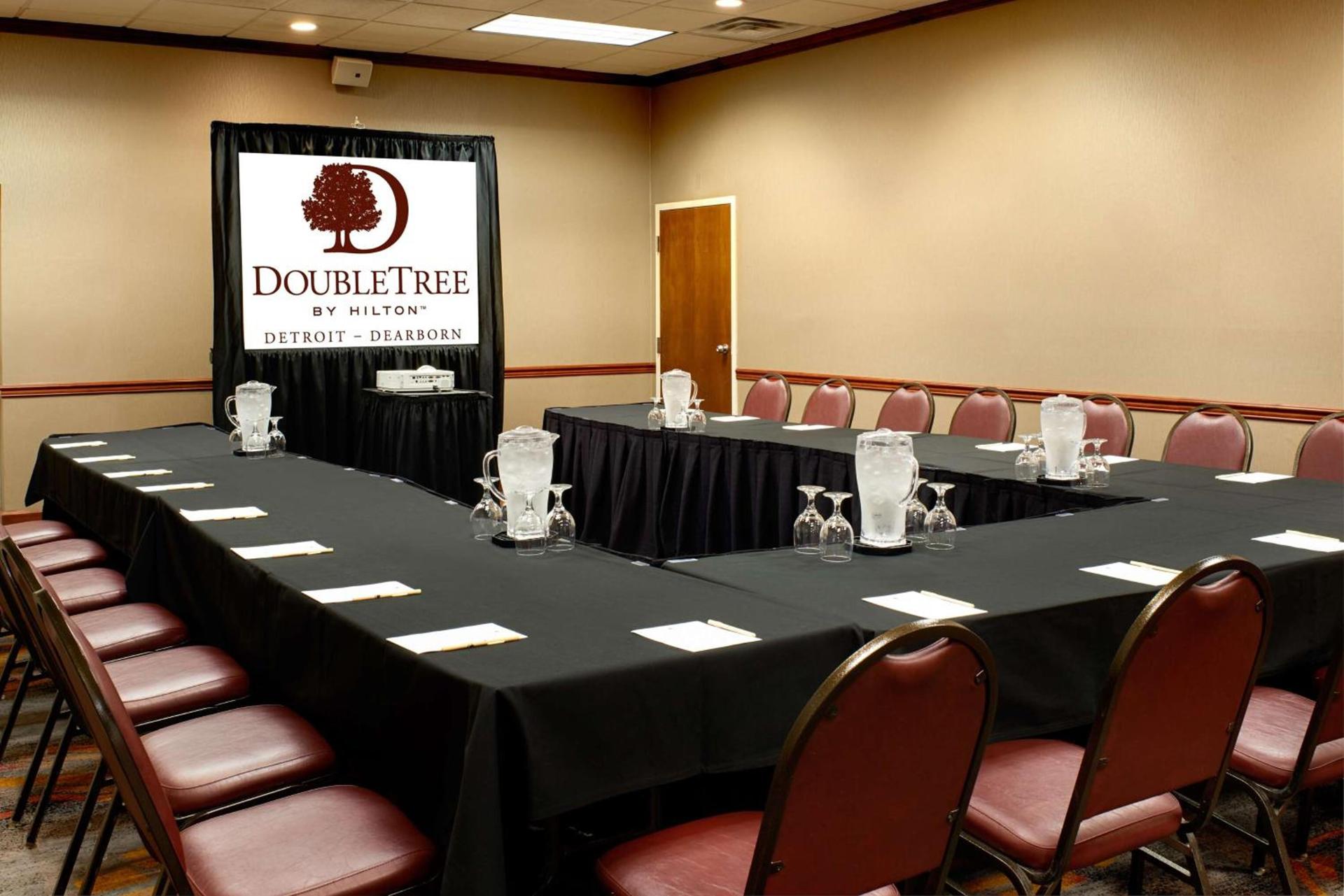 DoubleTree by Hilton Dearborn photo 34