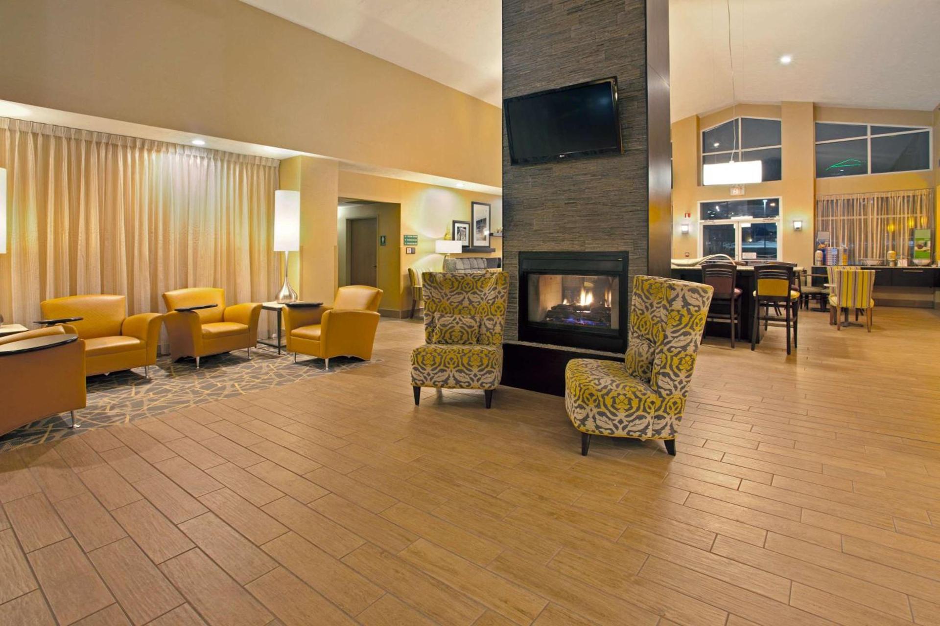 Hampton Inn & Suites Cleveland-Independence photo 5