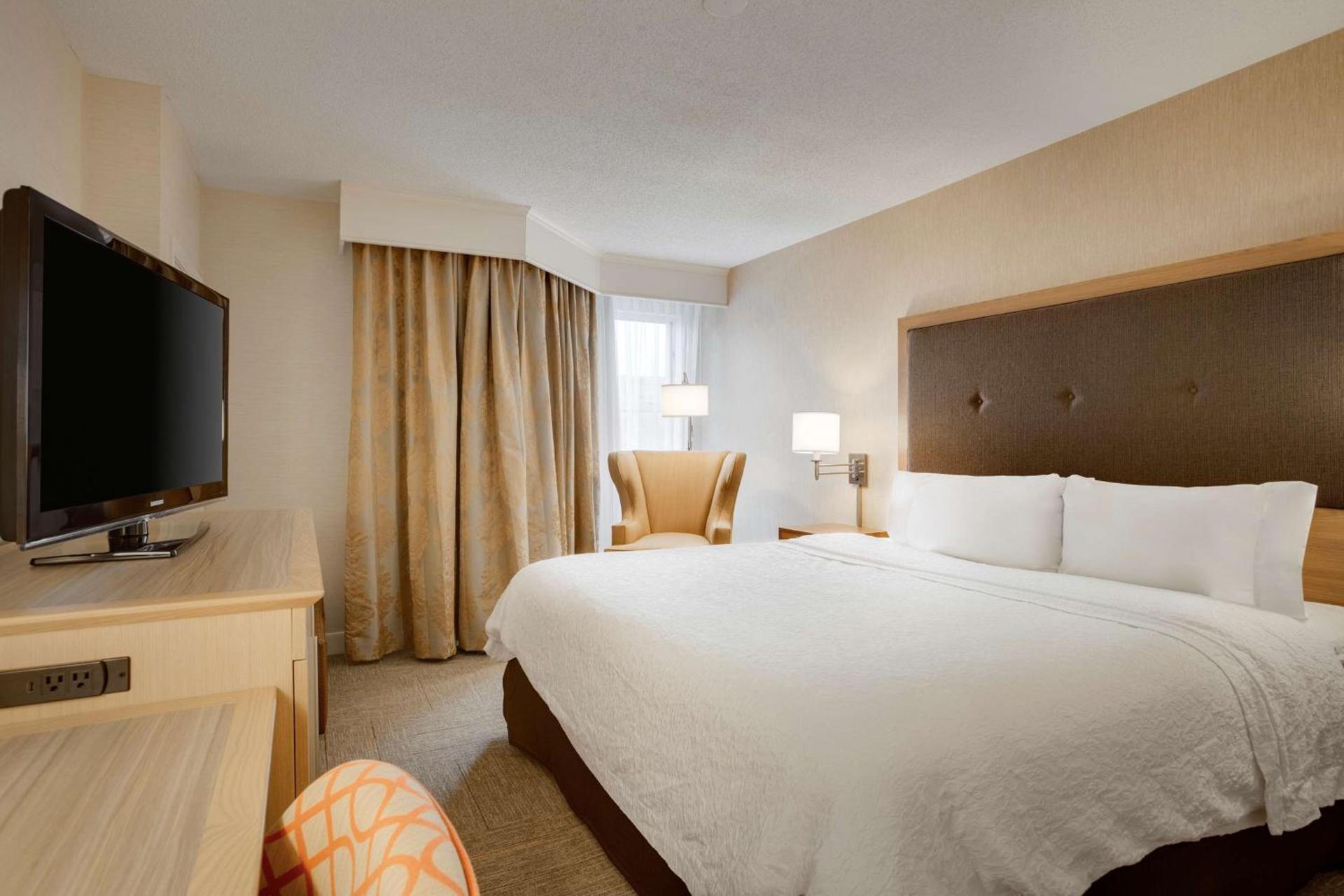 Hampton Inn & Suites Cleveland-Independence photo 18