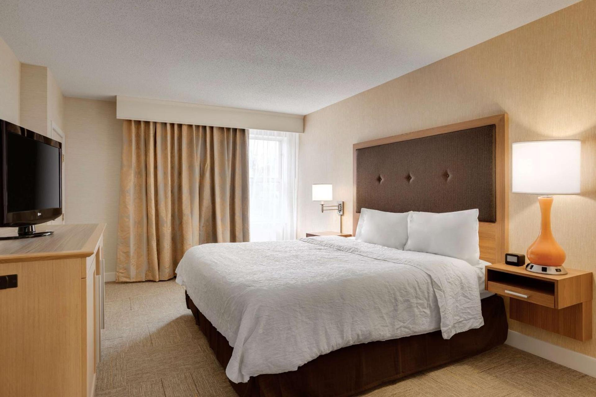 Hampton Inn & Suites Cleveland-Independence photo 20