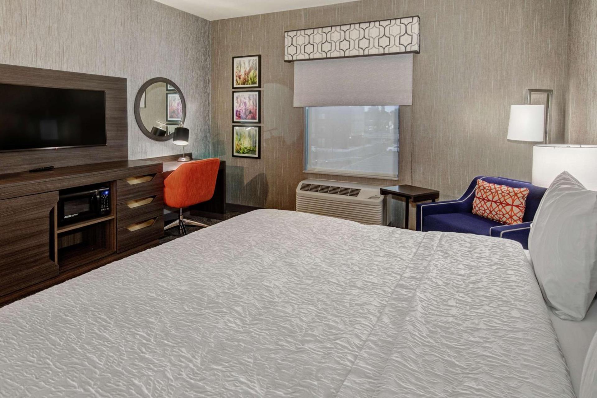 Hampton Inn Fresno Airport photo 15
