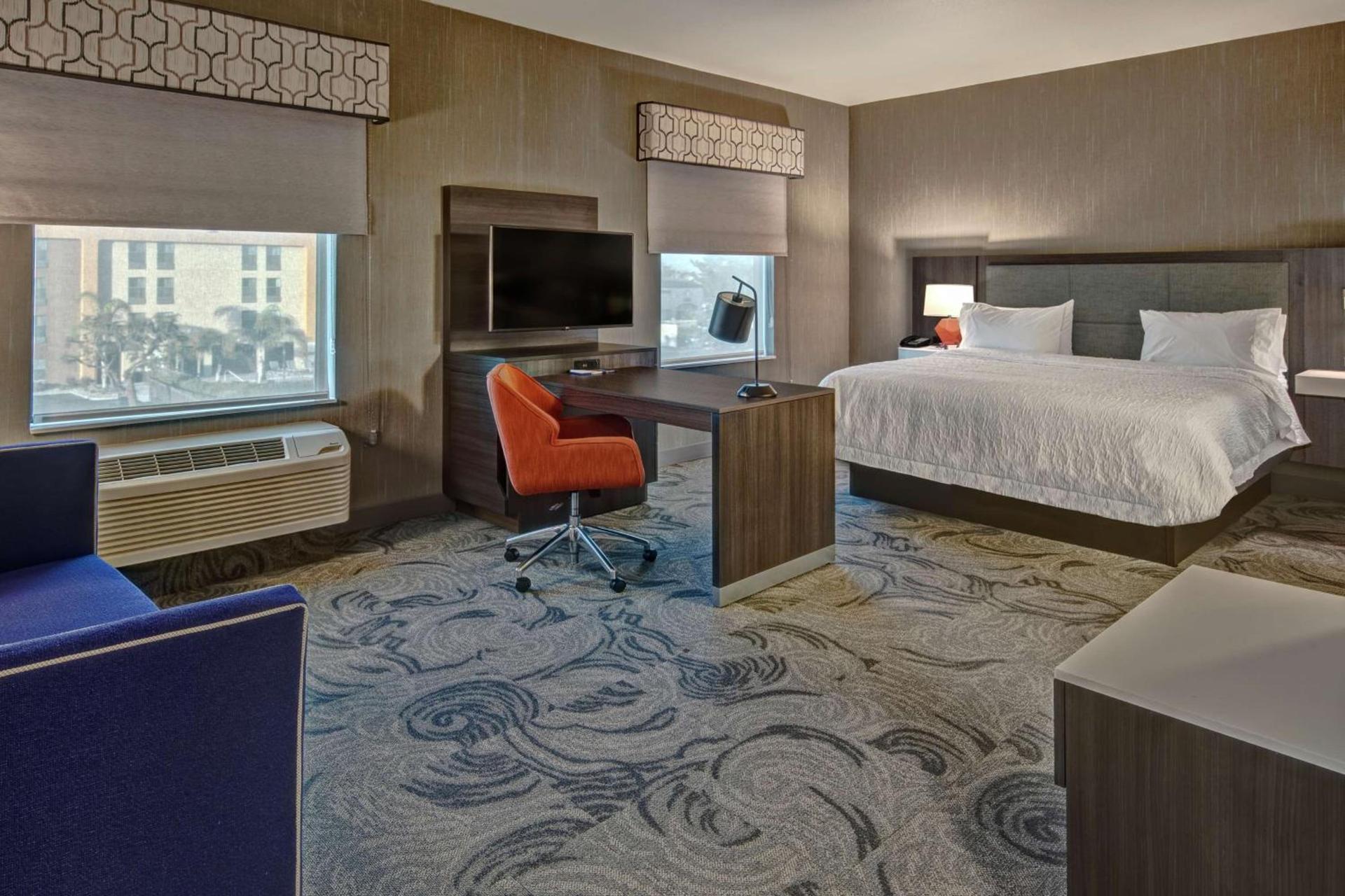Hampton Inn Fresno Airport photo 28