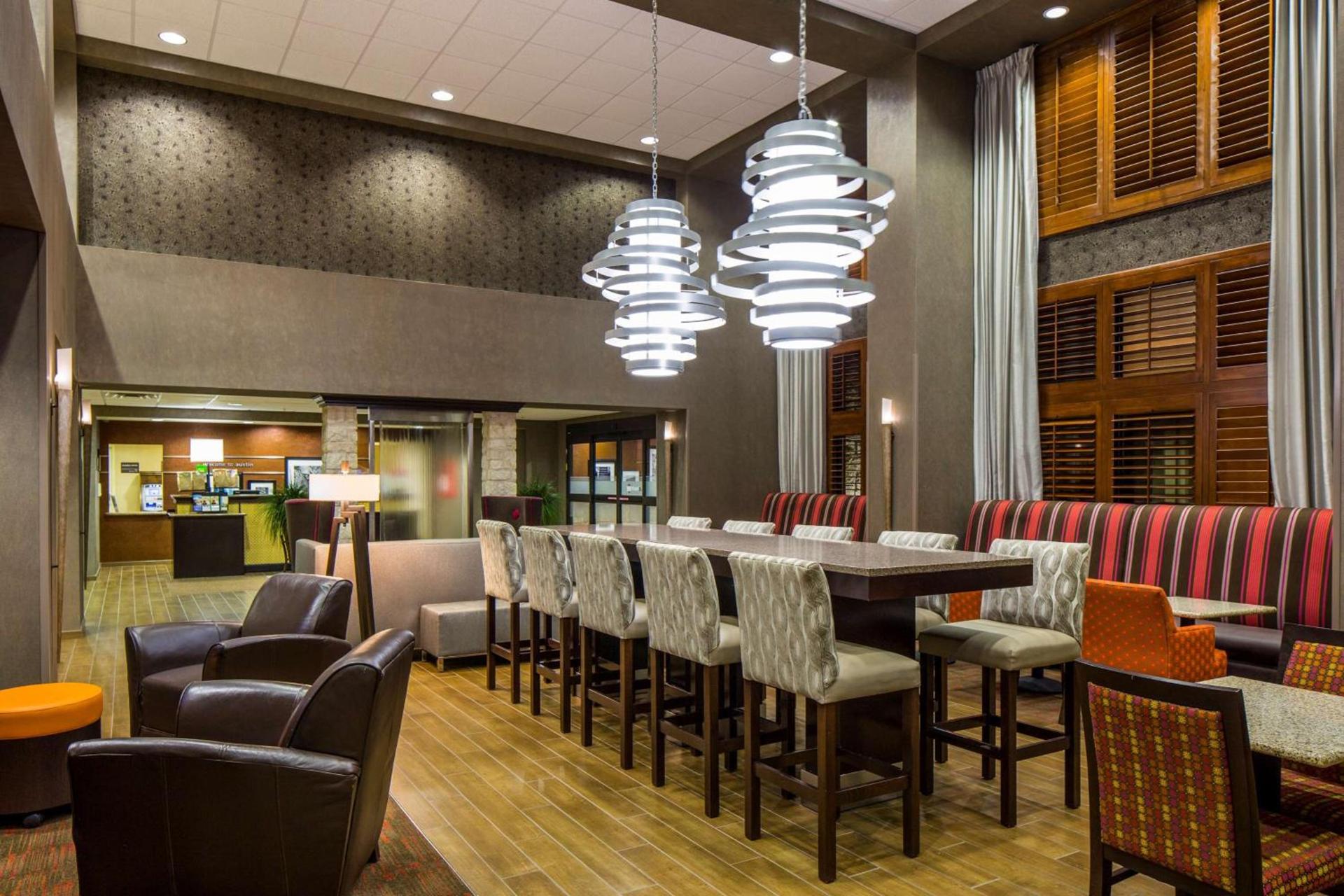 Hampton Inn & Suites Austin Cedar Park-Lakeline photo 8
