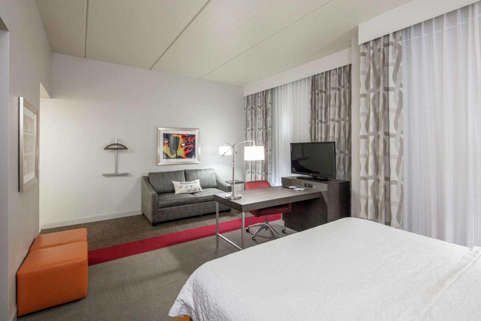 Hampton Inn & Suites Austin Cedar Park-Lakeline photo 29