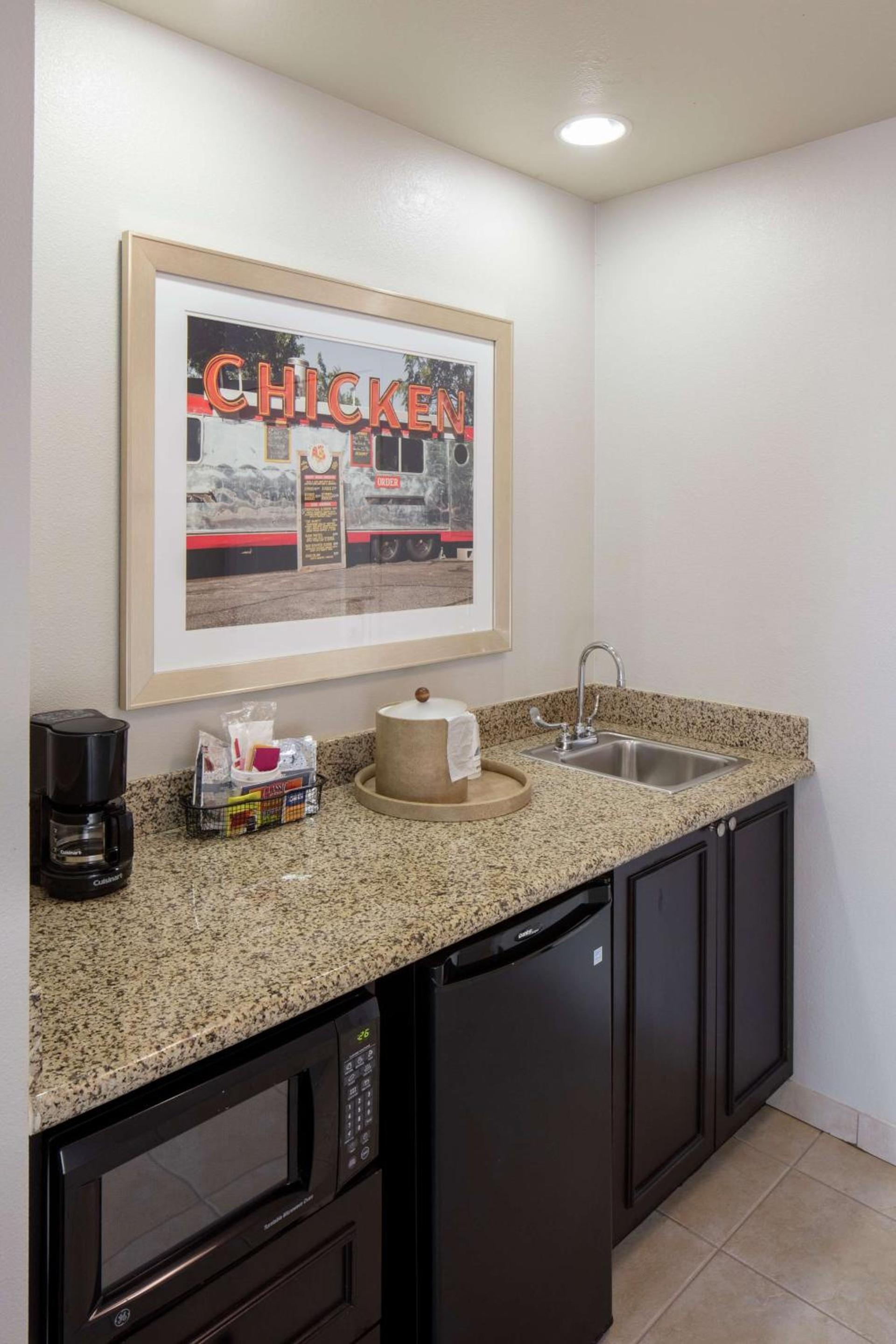 Hampton Inn & Suites Austin Cedar Park-Lakeline photo 14