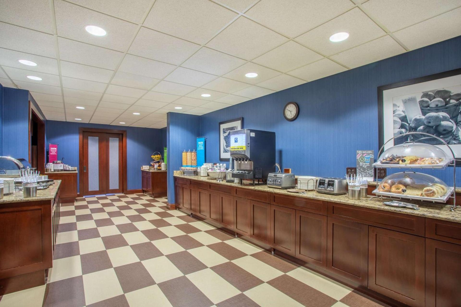 Hampton Inn Fishkill photo 15
