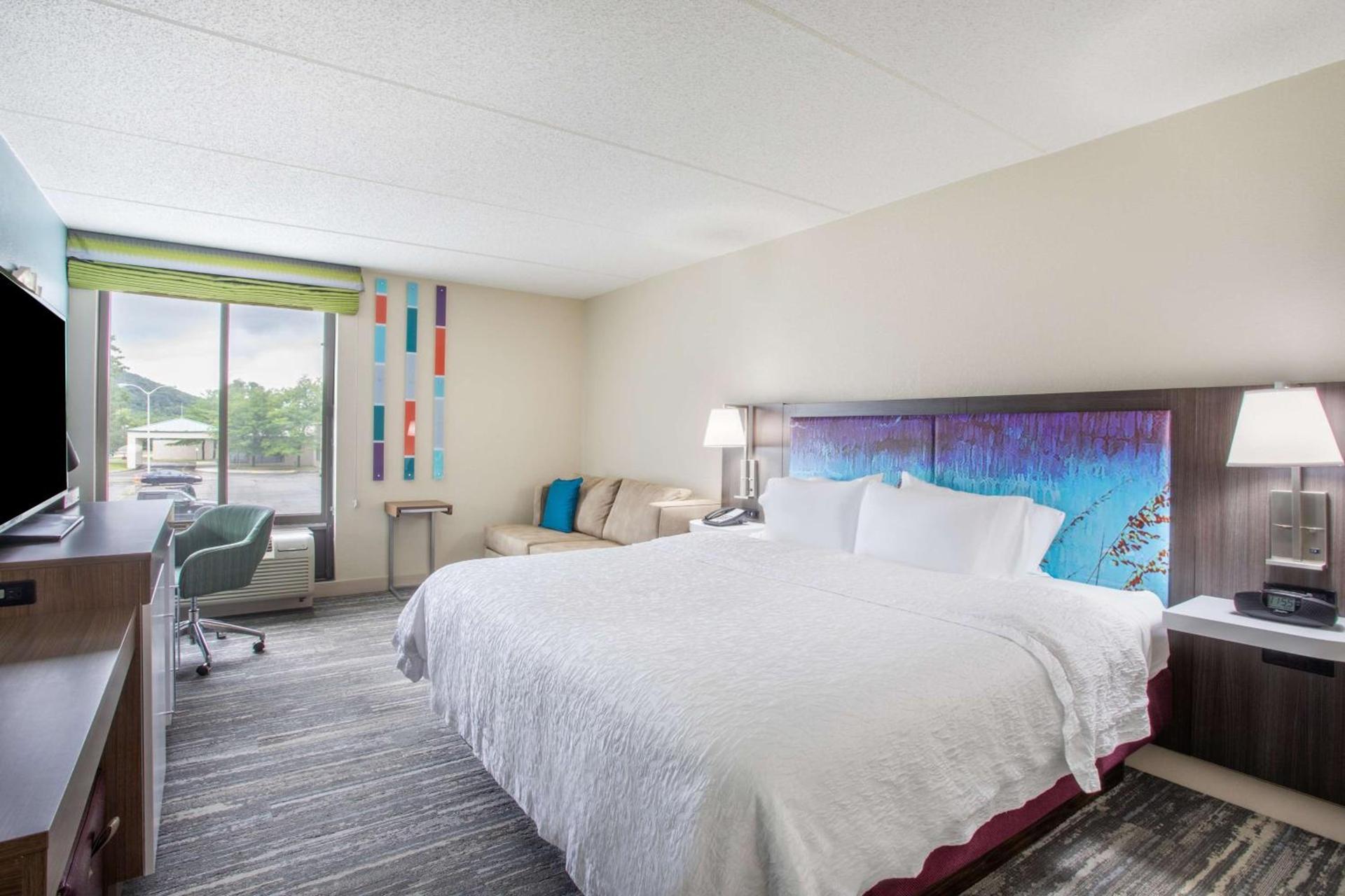 Hampton Inn Fishkill photo 23