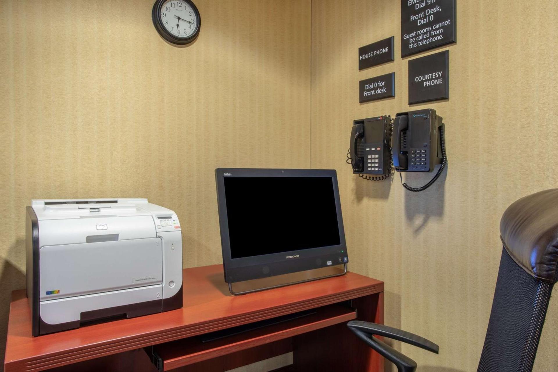 Hampton Inn Fishkill photo 32