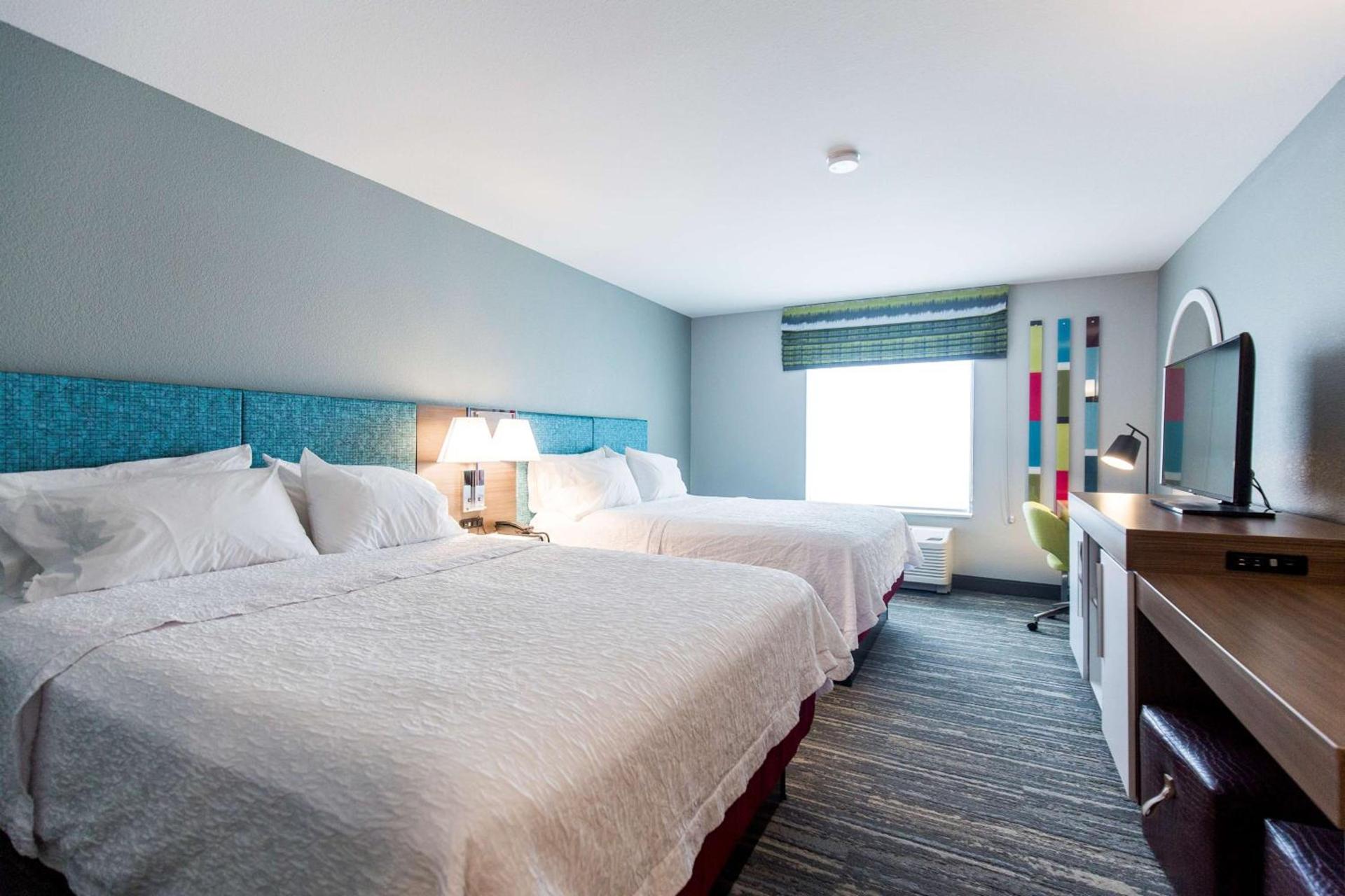 Hampton Inn Bismarck photo 39