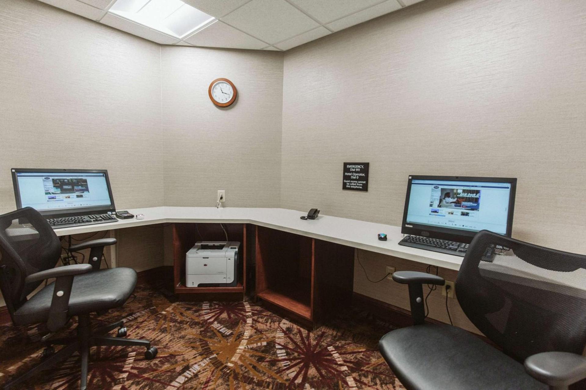 Hampton Inn Bismarck photo 51