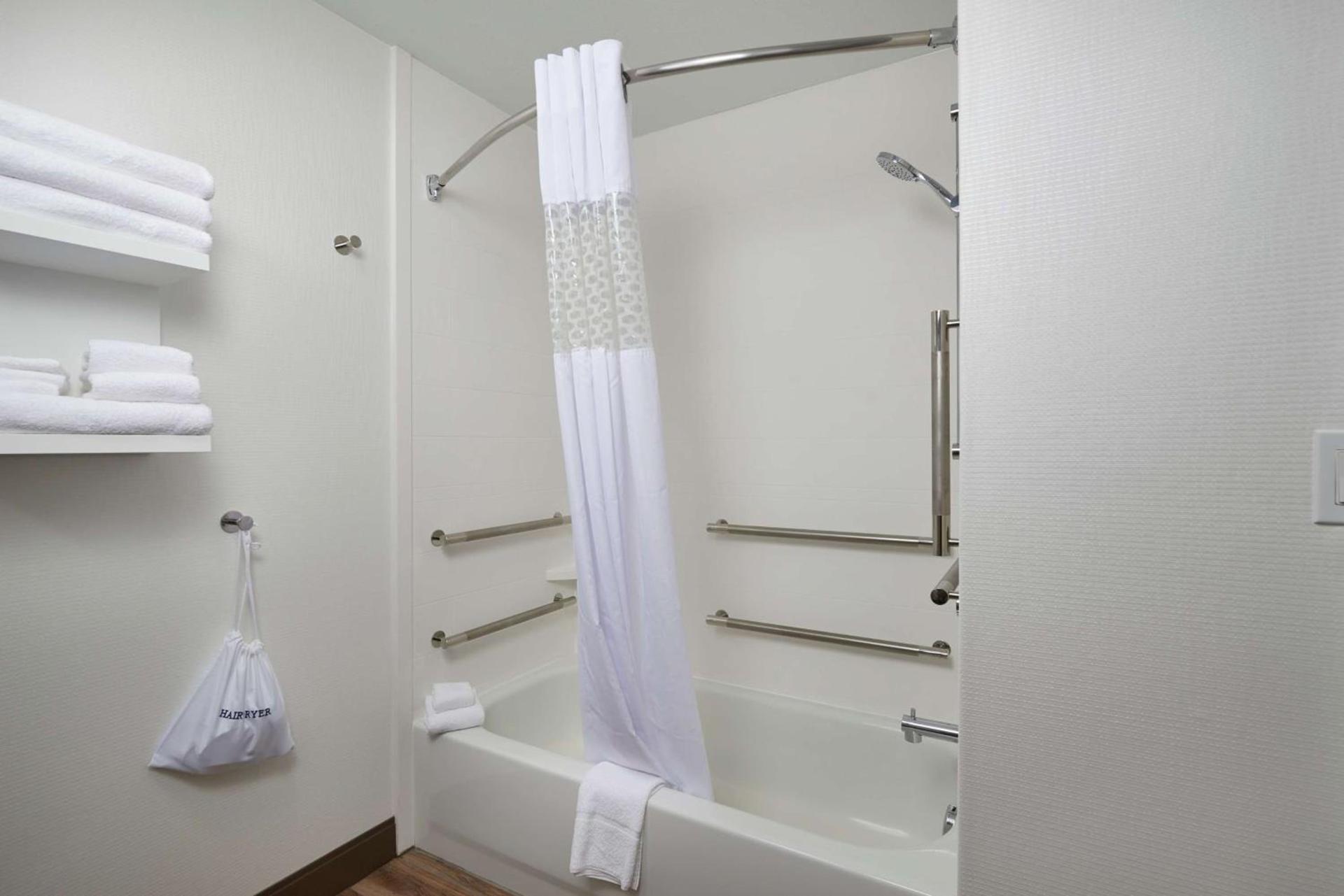 Hampton Inn Helena photo 18
