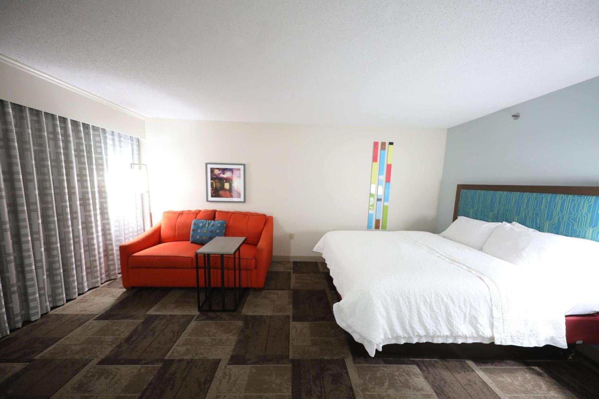 Hampton Inn Hutchinson photo 25