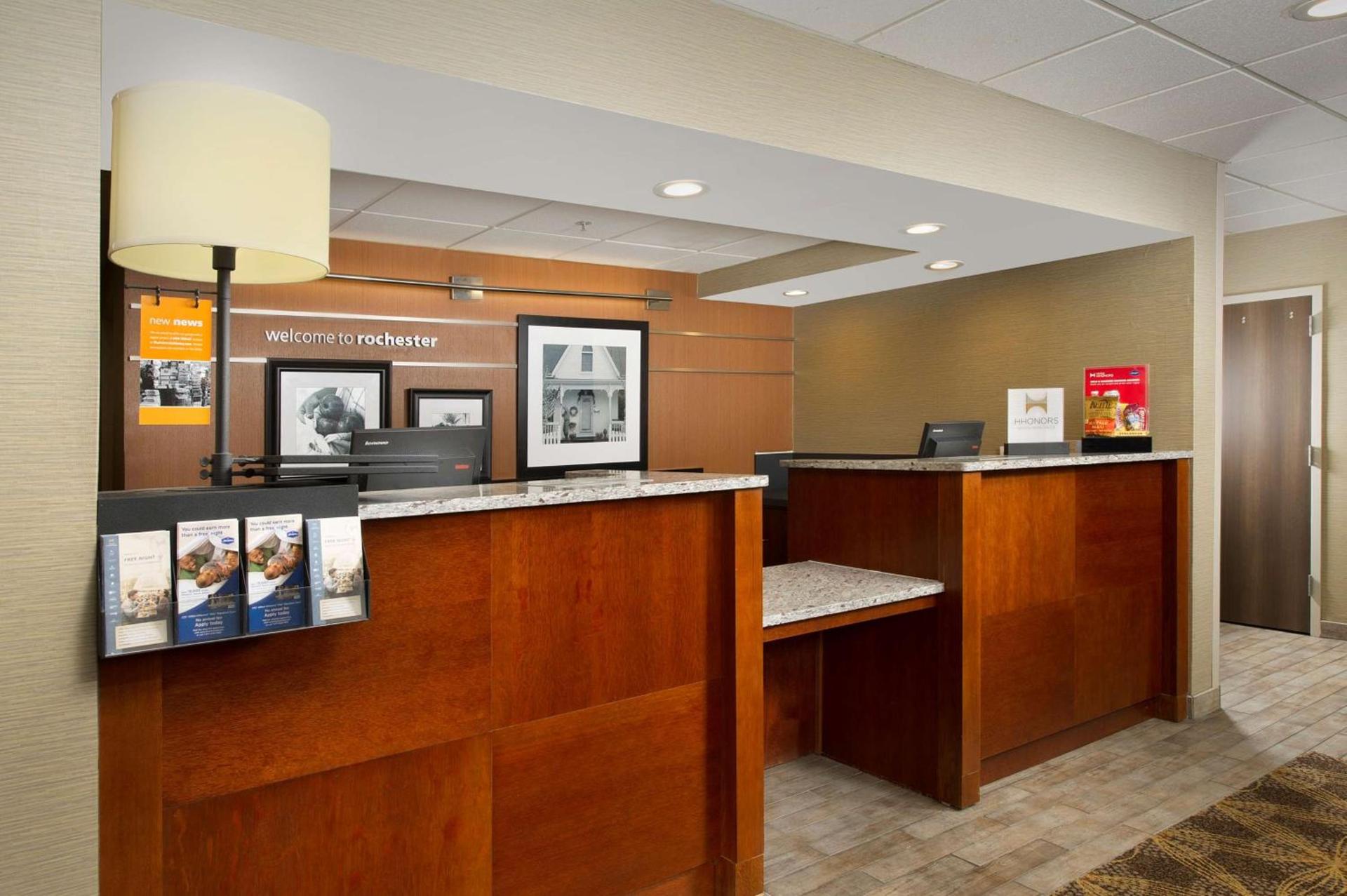Hampton Inn Rochester Greece photo 6