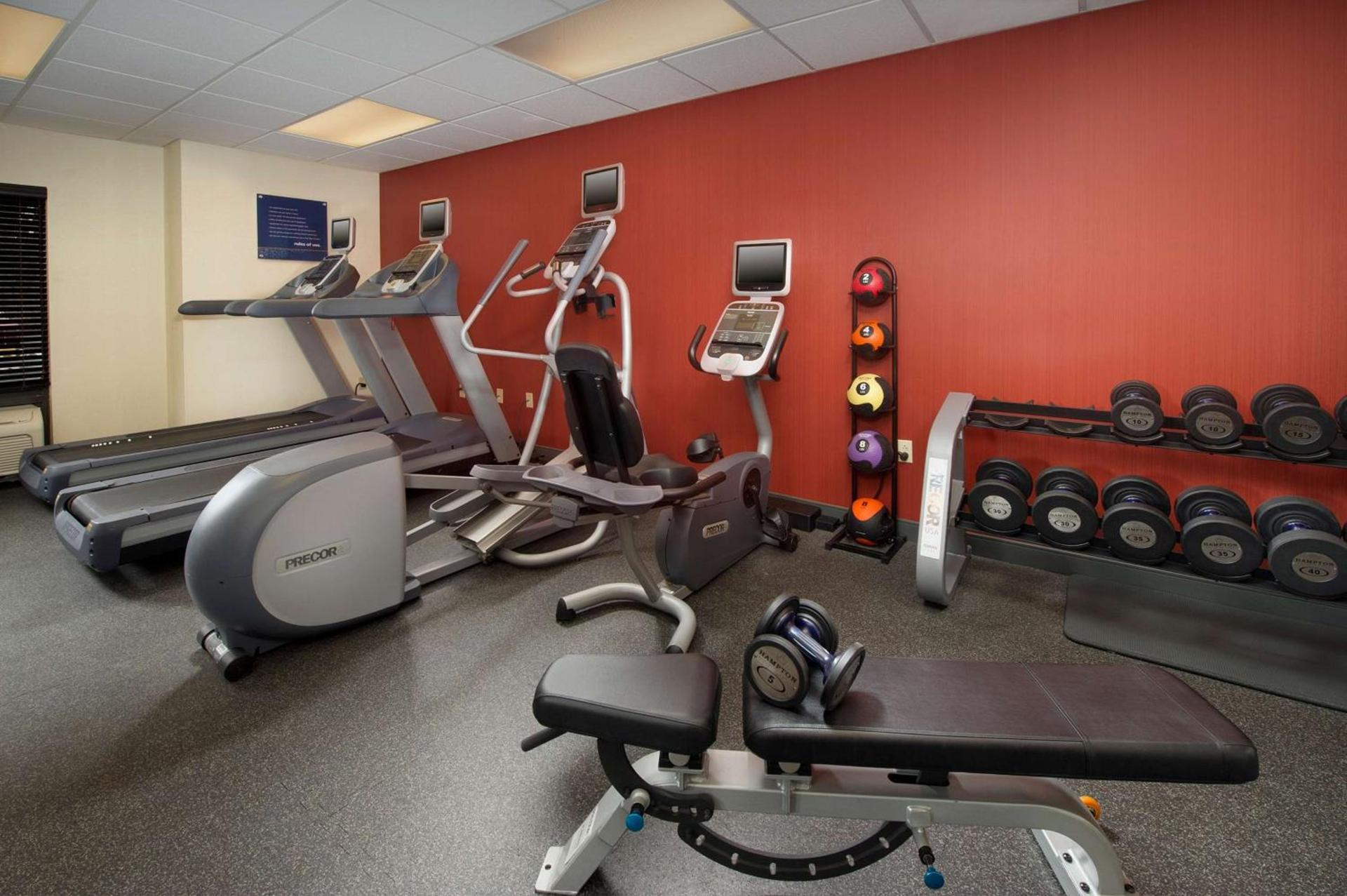Hampton Inn Rochester Greece photo 10