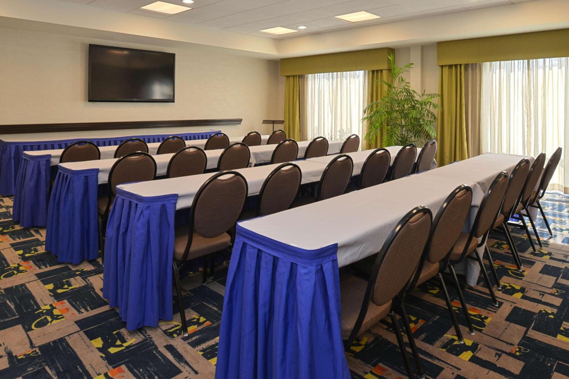 Hampton Inn & Suites - Ocala photo 38