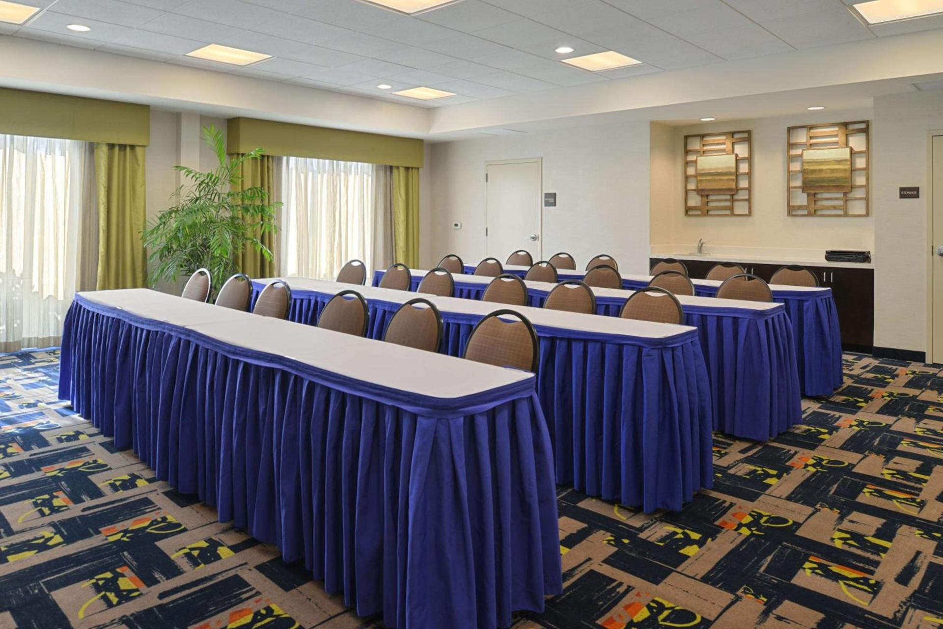 Hampton Inn & Suites - Ocala photo 39
