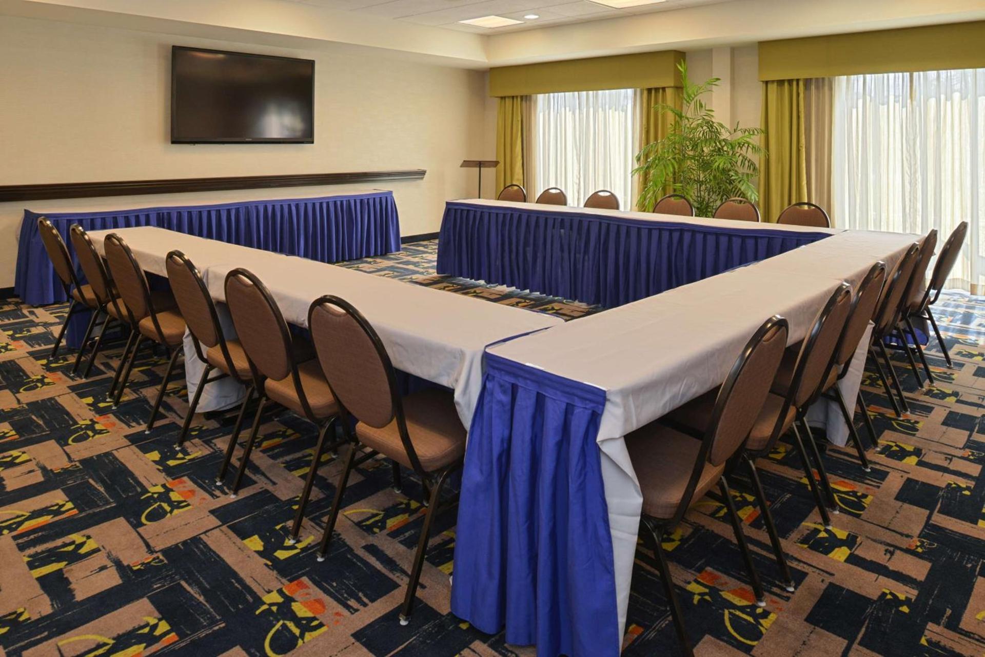 Hampton Inn & Suites - Ocala photo 40
