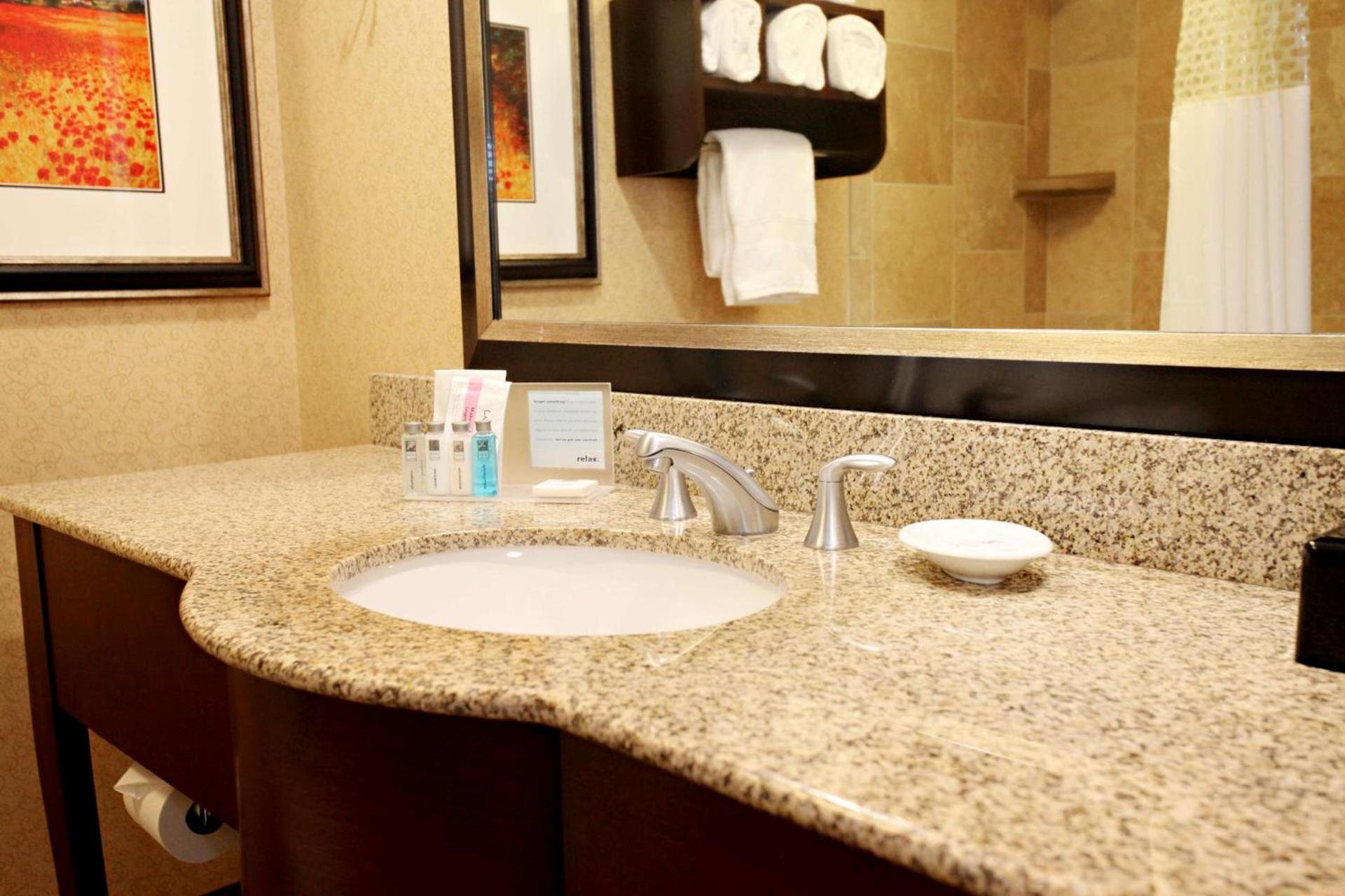 Hampton Inn Salt Lake City-North photo 8