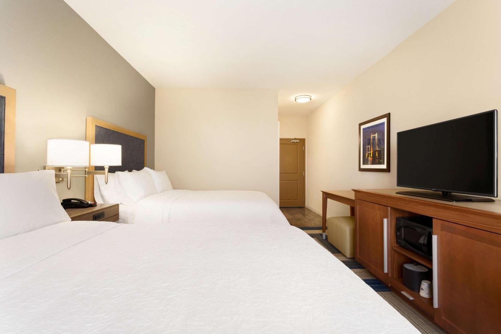 Hampton Inn by Hilton Kennewick at Southridge photo 11