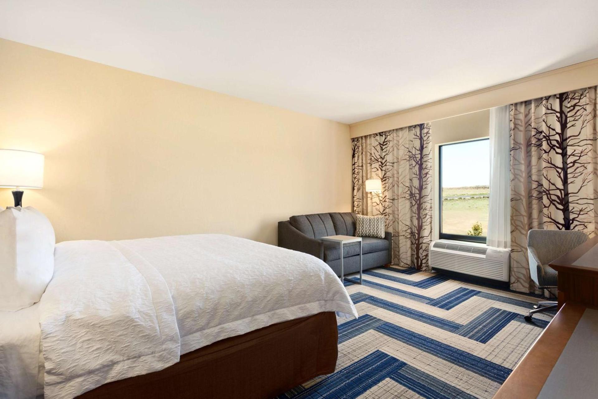 Hampton Inn by Hilton Kennewick at Southridge photo 13