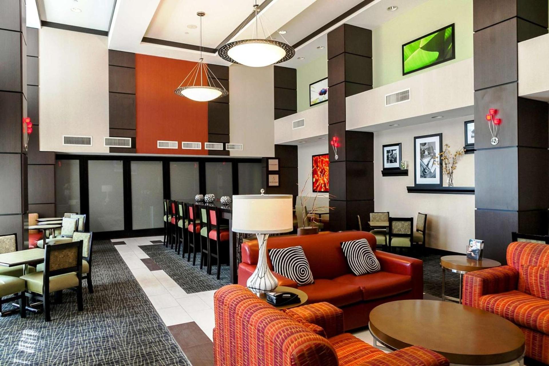 Hampton Inn & Suites Tulsa/Tulsa Hills photo 17