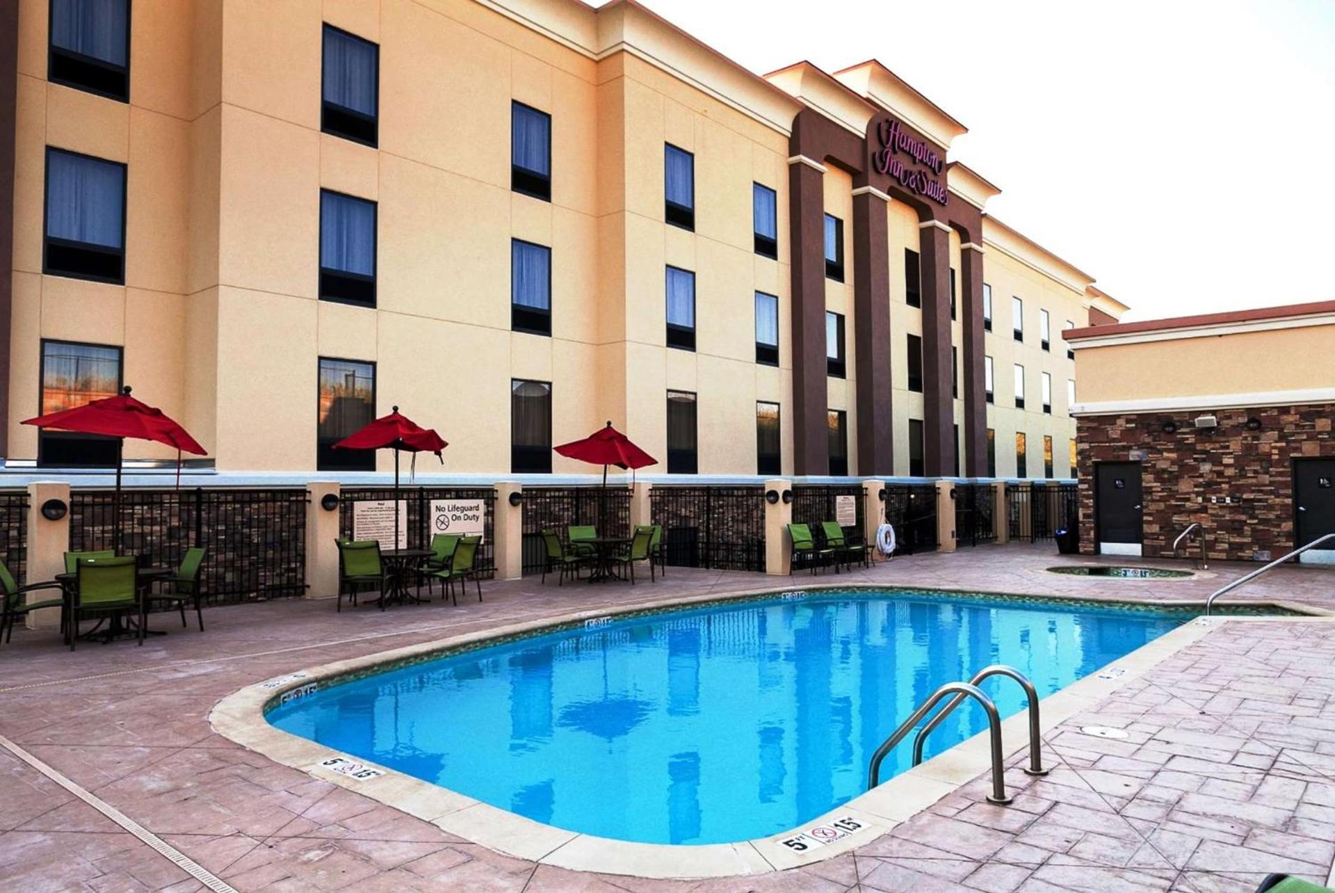 Hampton Inn & Suites Tulsa/Tulsa Hills photo 2