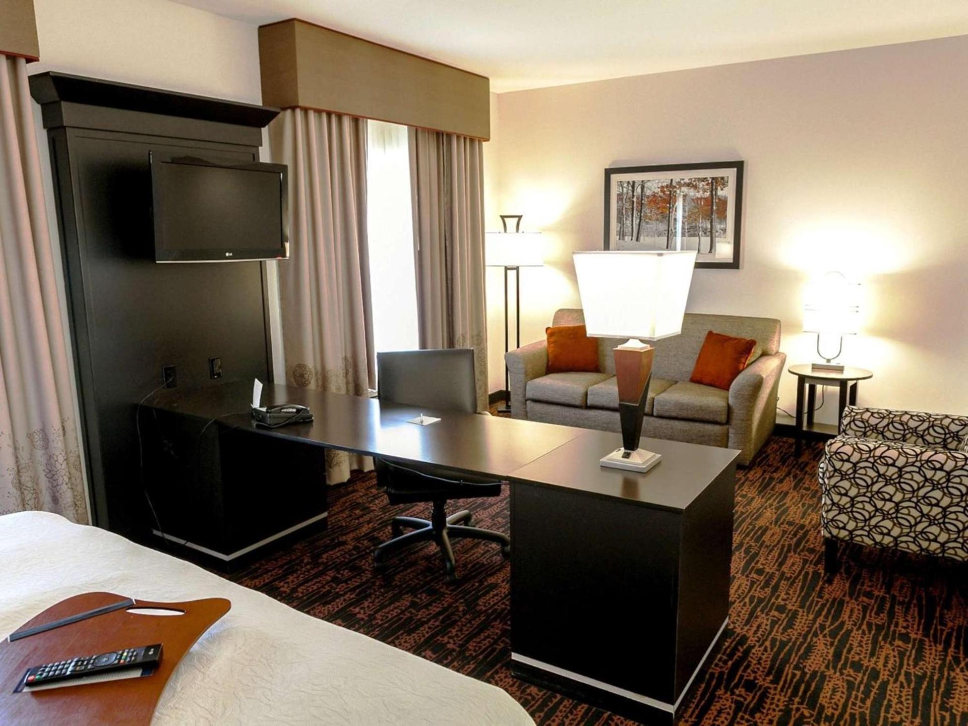 Hampton Inn & Suites Tulsa/Tulsa Hills photo 13