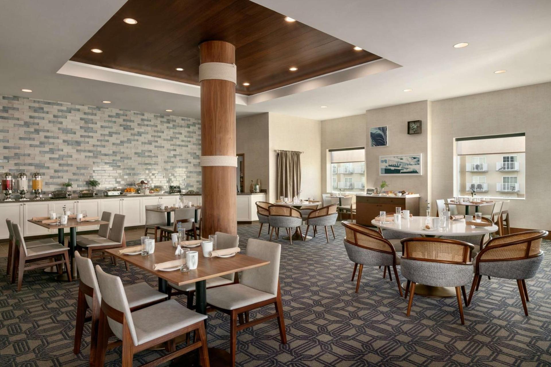 Hilton Suites Ocean City Oceanfront photo 18