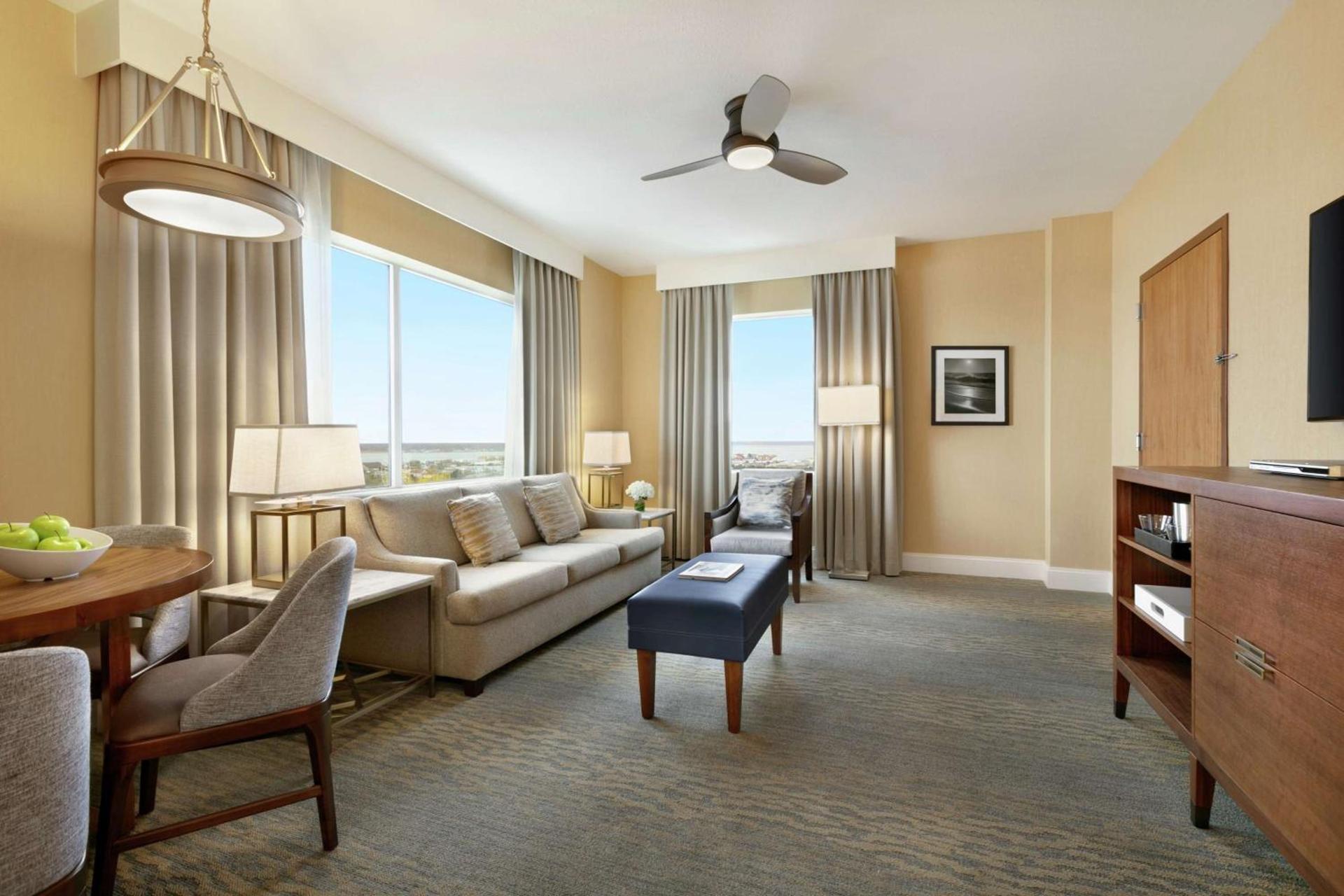Hilton Suites Ocean City Oceanfront photo 55