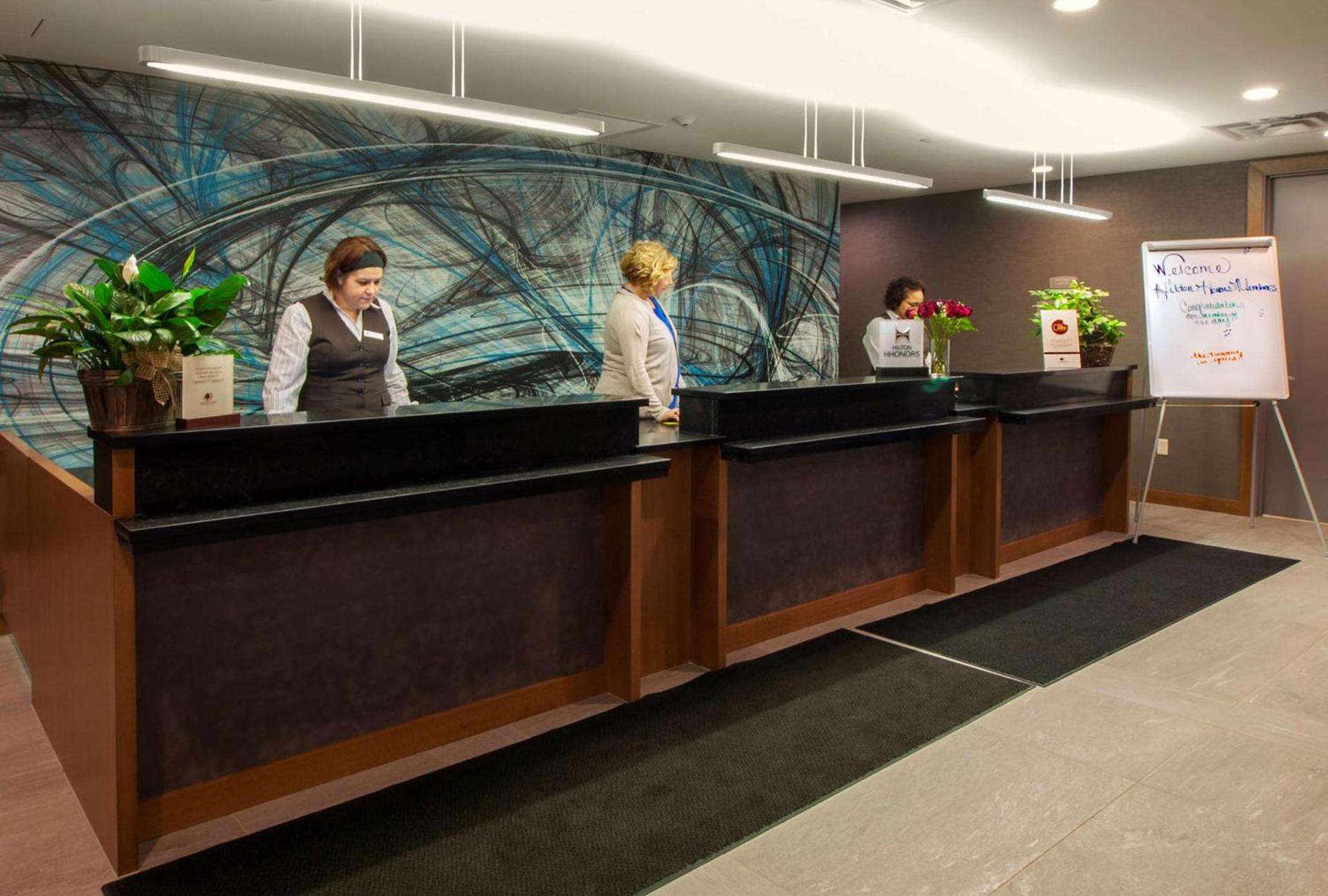 DoubleTree by Hilton Hotel Niagara Falls New York photo 12