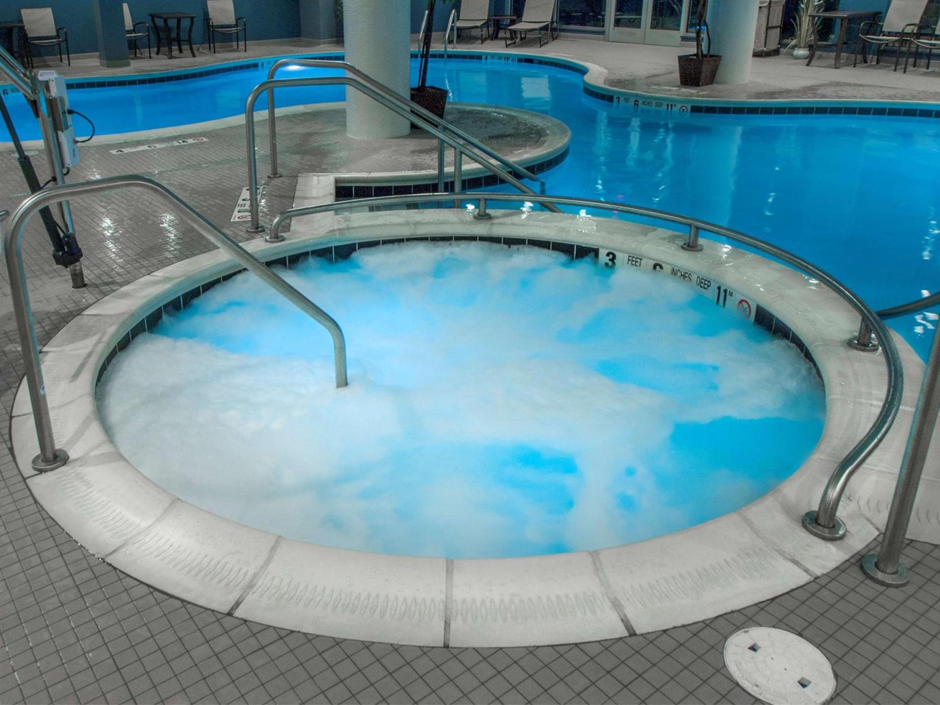 DoubleTree by Hilton Hotel Niagara Falls New York photo 16