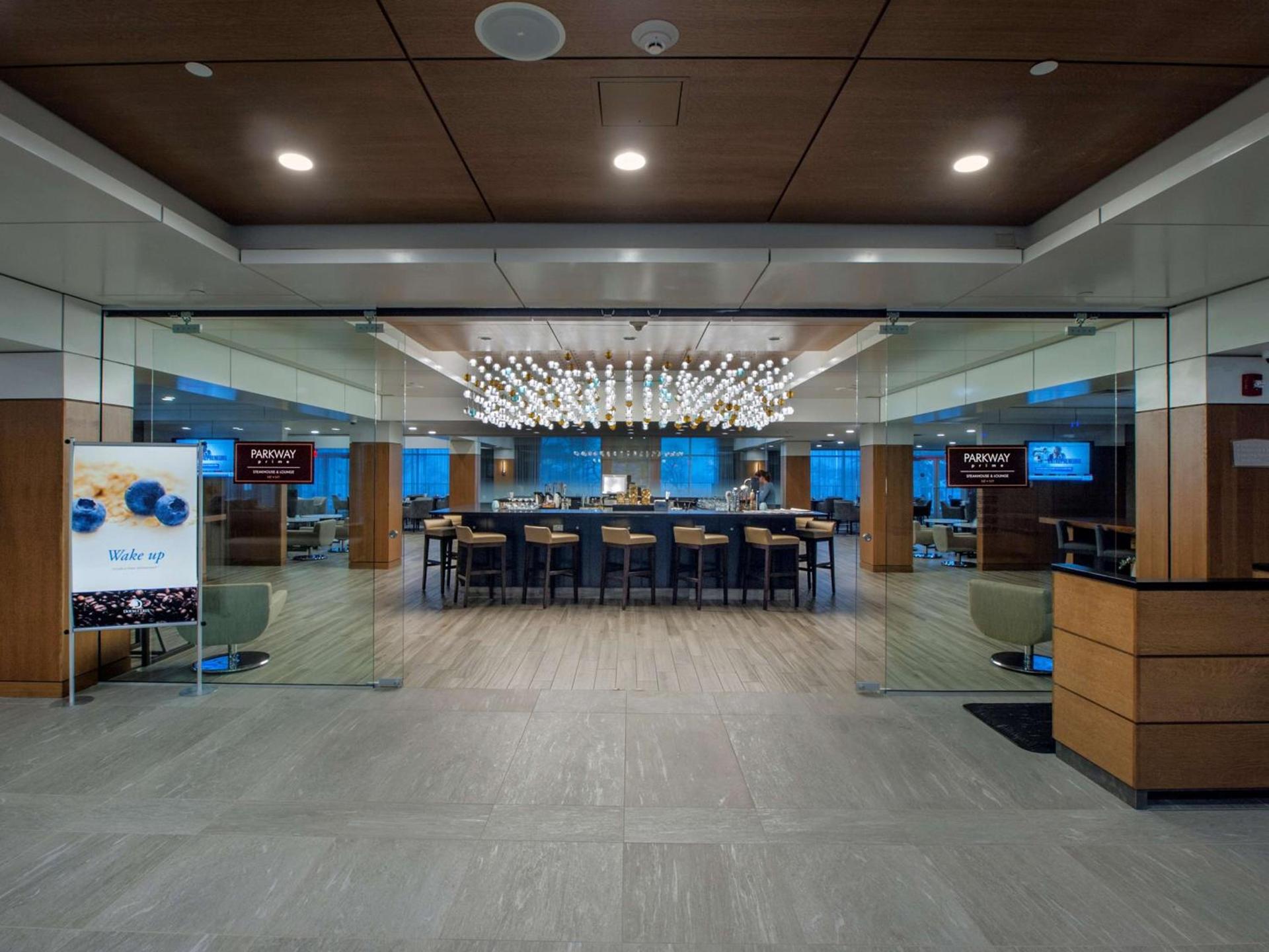 DoubleTree by Hilton Hotel Niagara Falls New York photo 20