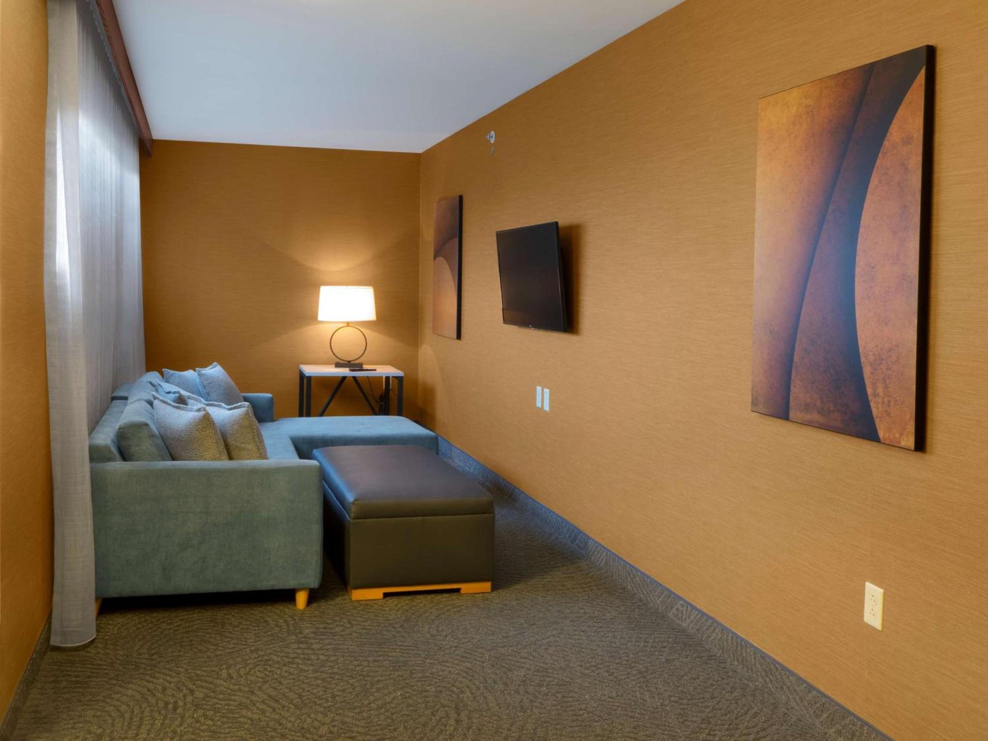 DoubleTree by Hilton Hotel Niagara Falls New York photo 59