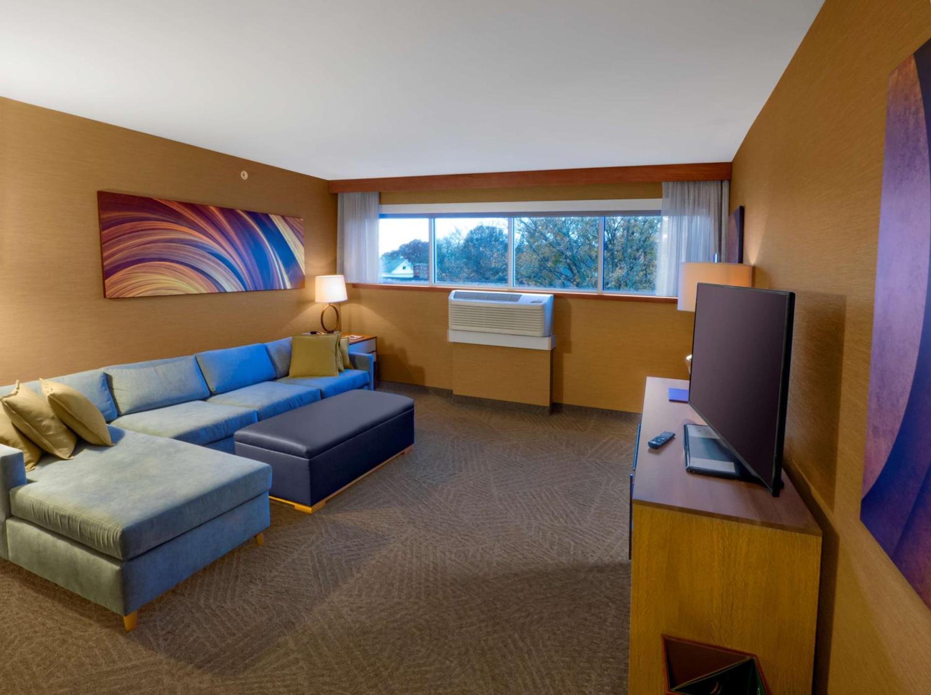 DoubleTree by Hilton Hotel Niagara Falls New York photo 60