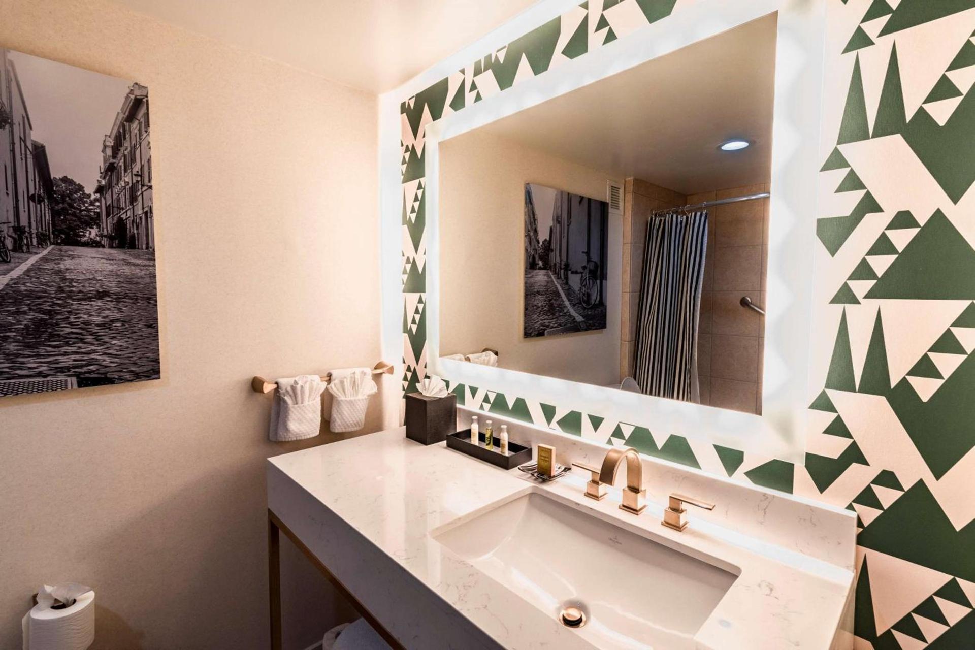 Courtyard by Marriott San Diego Downtown Little Italy photo 20