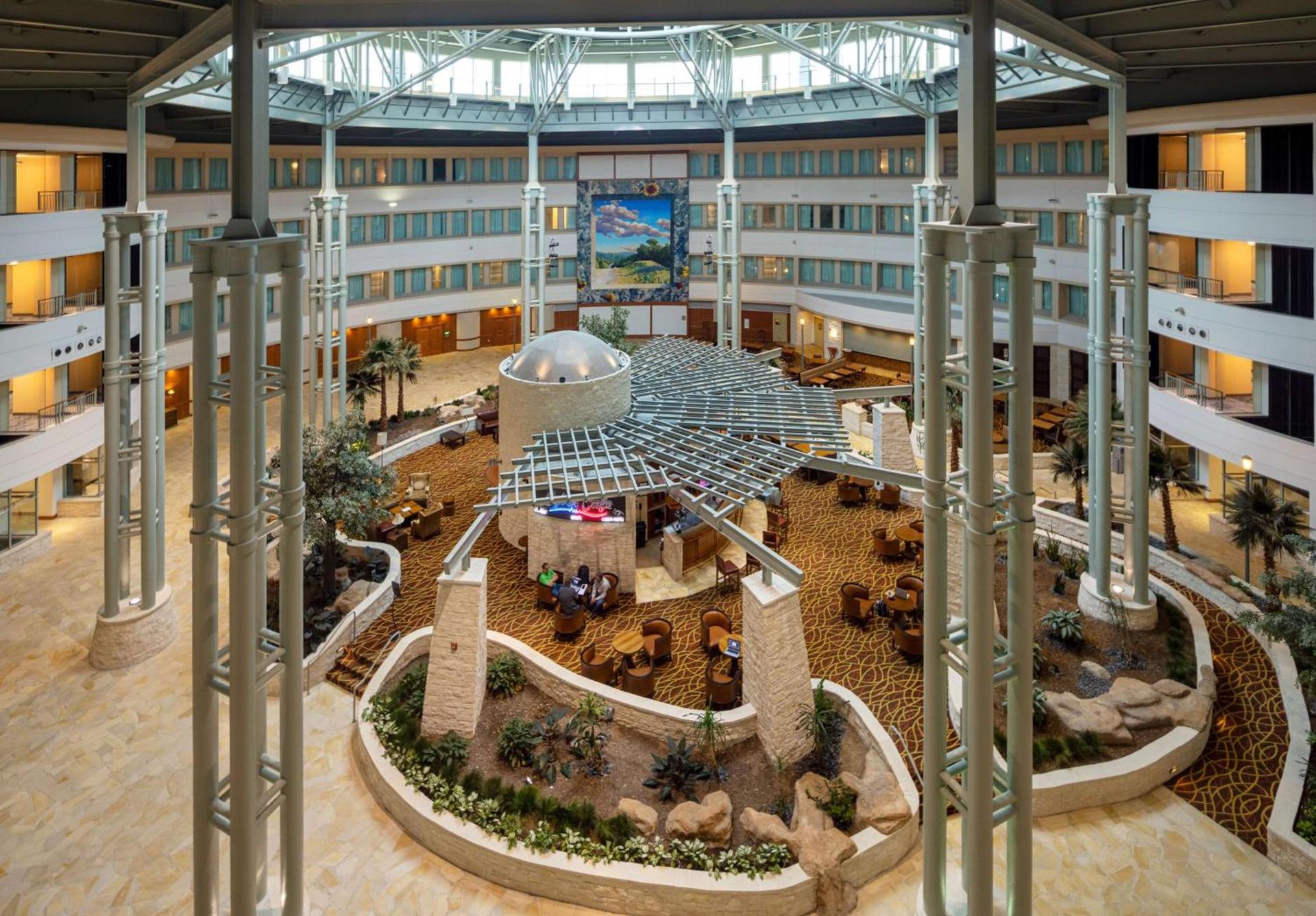 Hilton Austin Airport photo 3